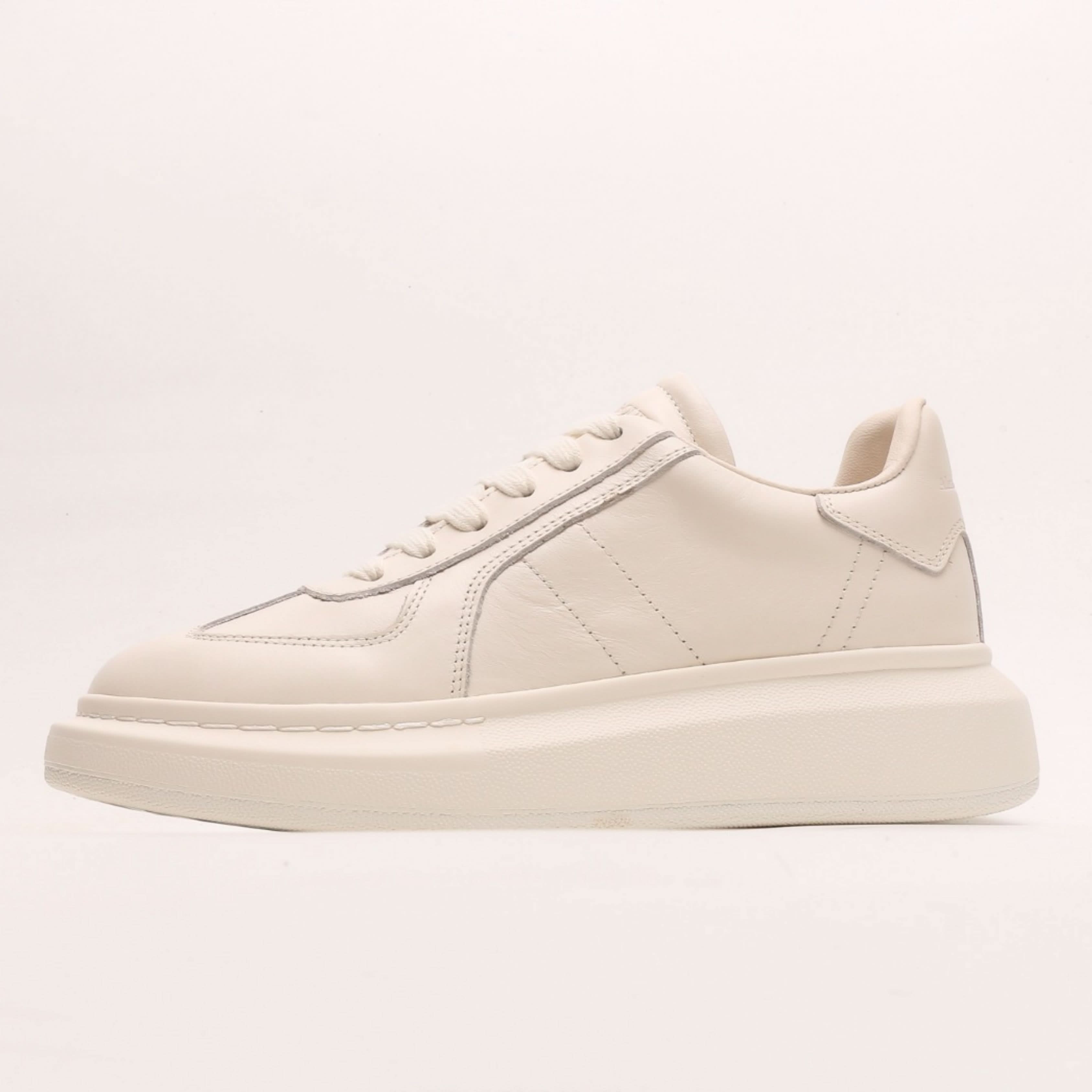 Alexander McQueen Sneakers