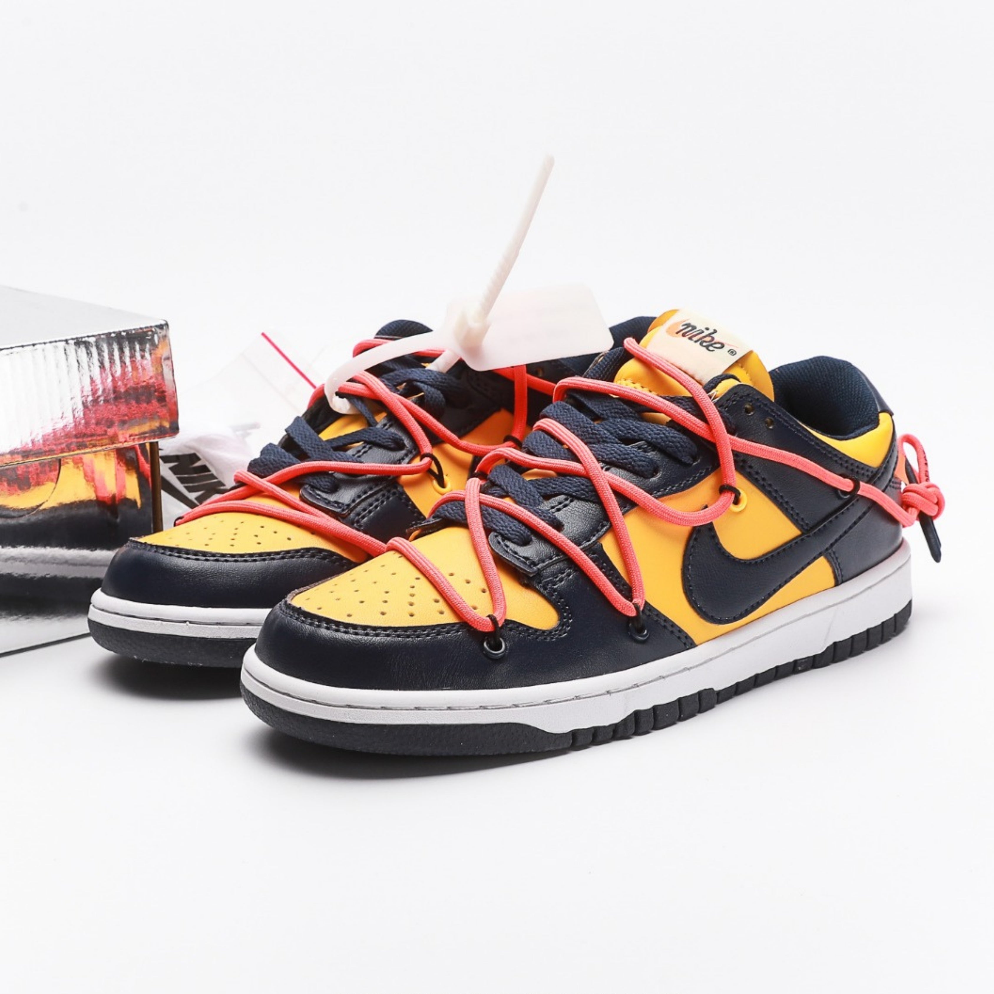 Nike Dunk Low Off-White University Gold Midnight Navy