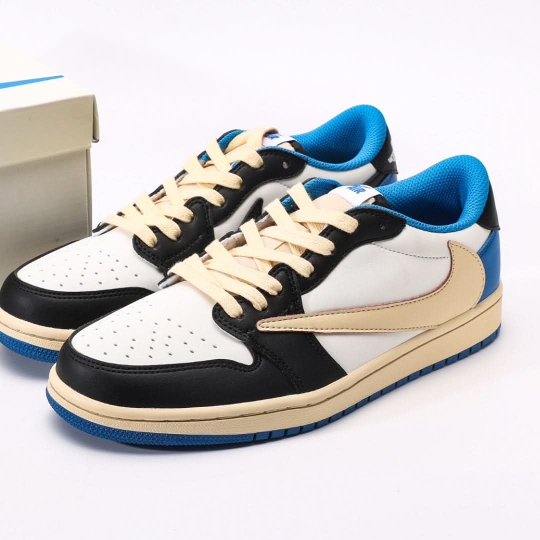 Nike Air Jordan 1 Low fragment design x Travis Scott