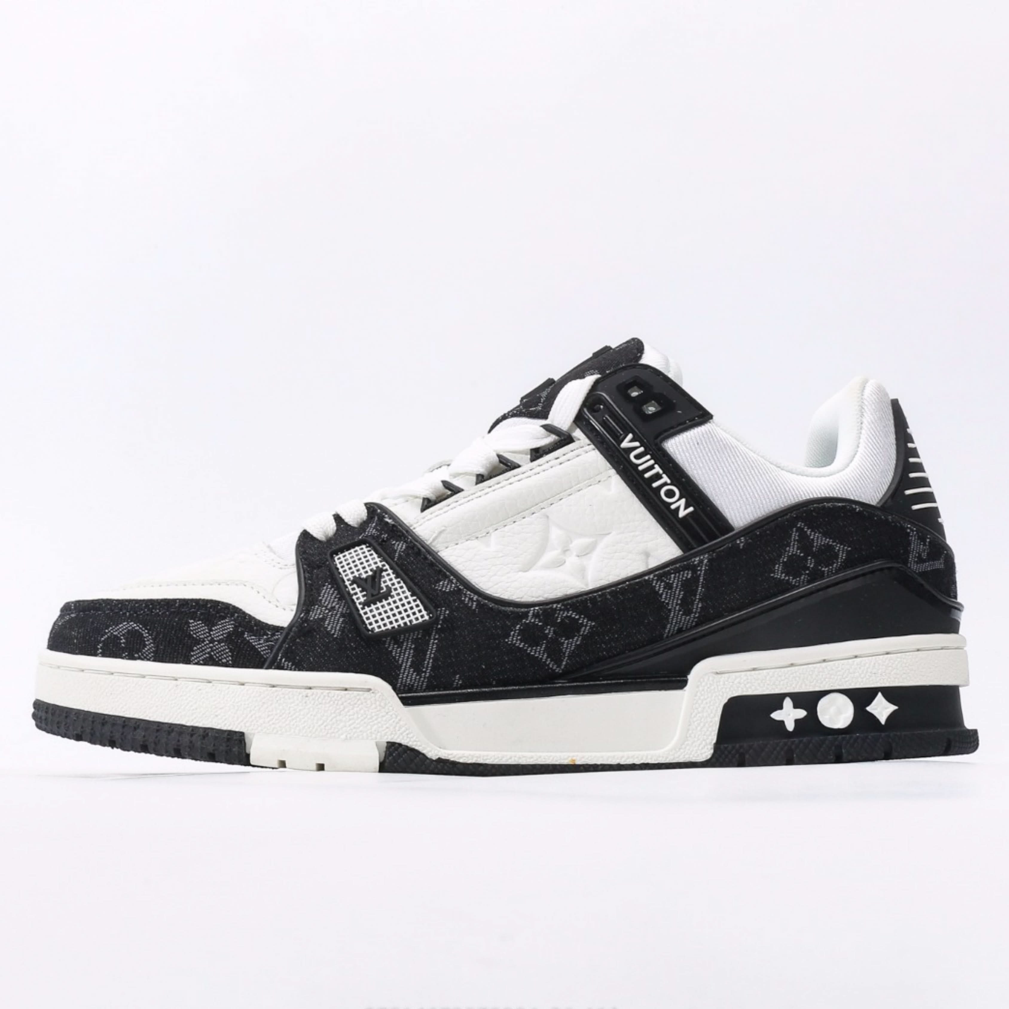 Louis Vuitton LV Trainers