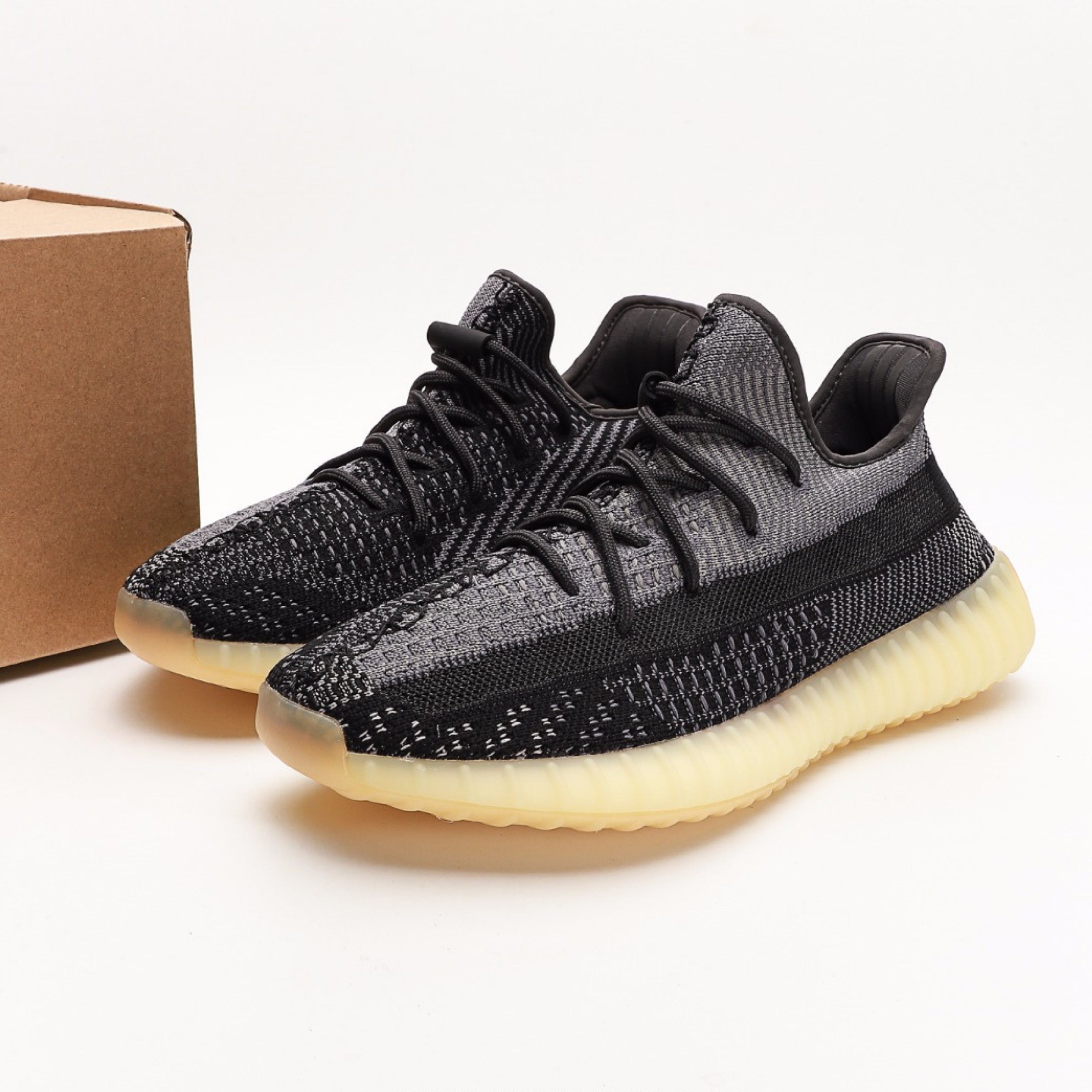 adidas Yeezy Boost 350 V2 Carbon