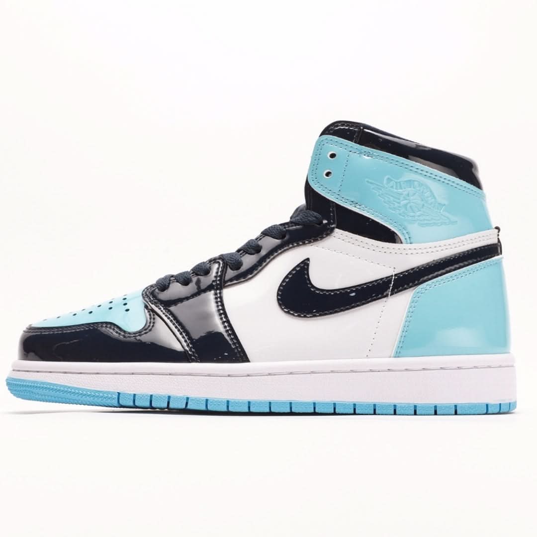 Nike Air Jordan 1 Retro High UNC Patent (W)