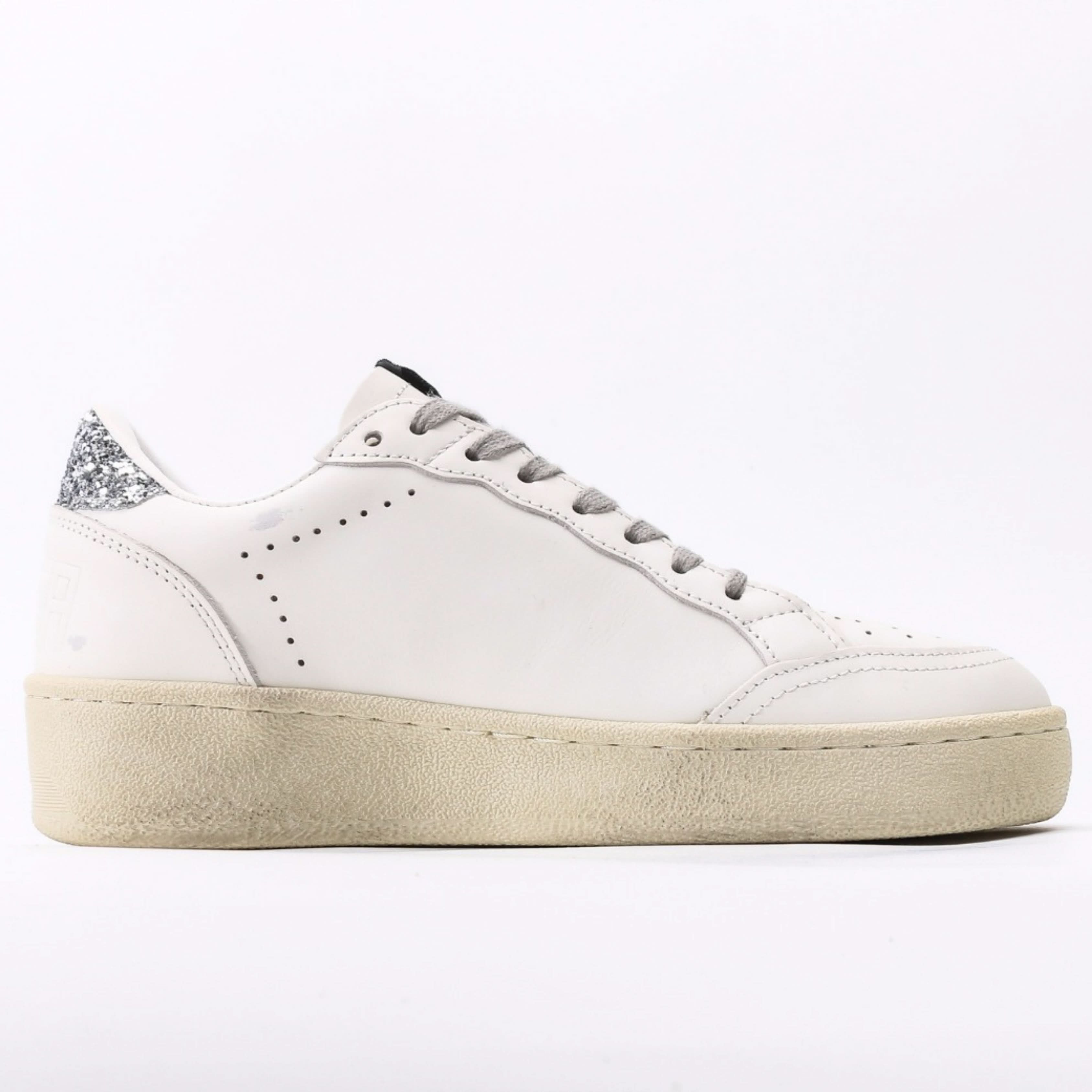 Golden Goose Super Star
