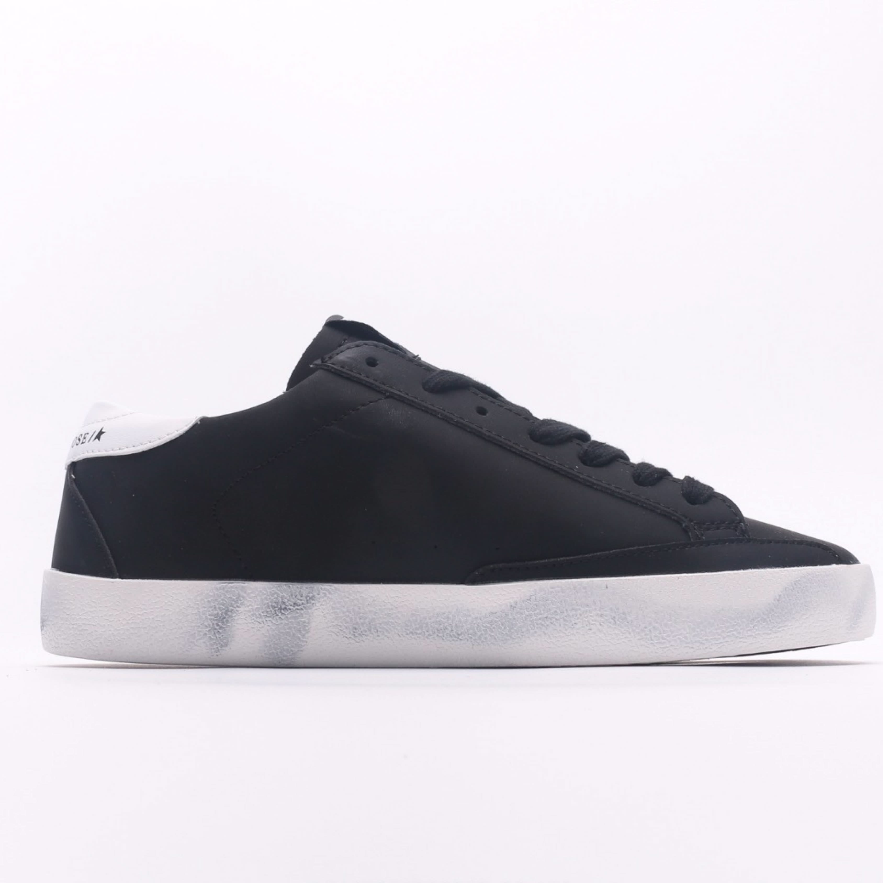Golden Goose Super Star