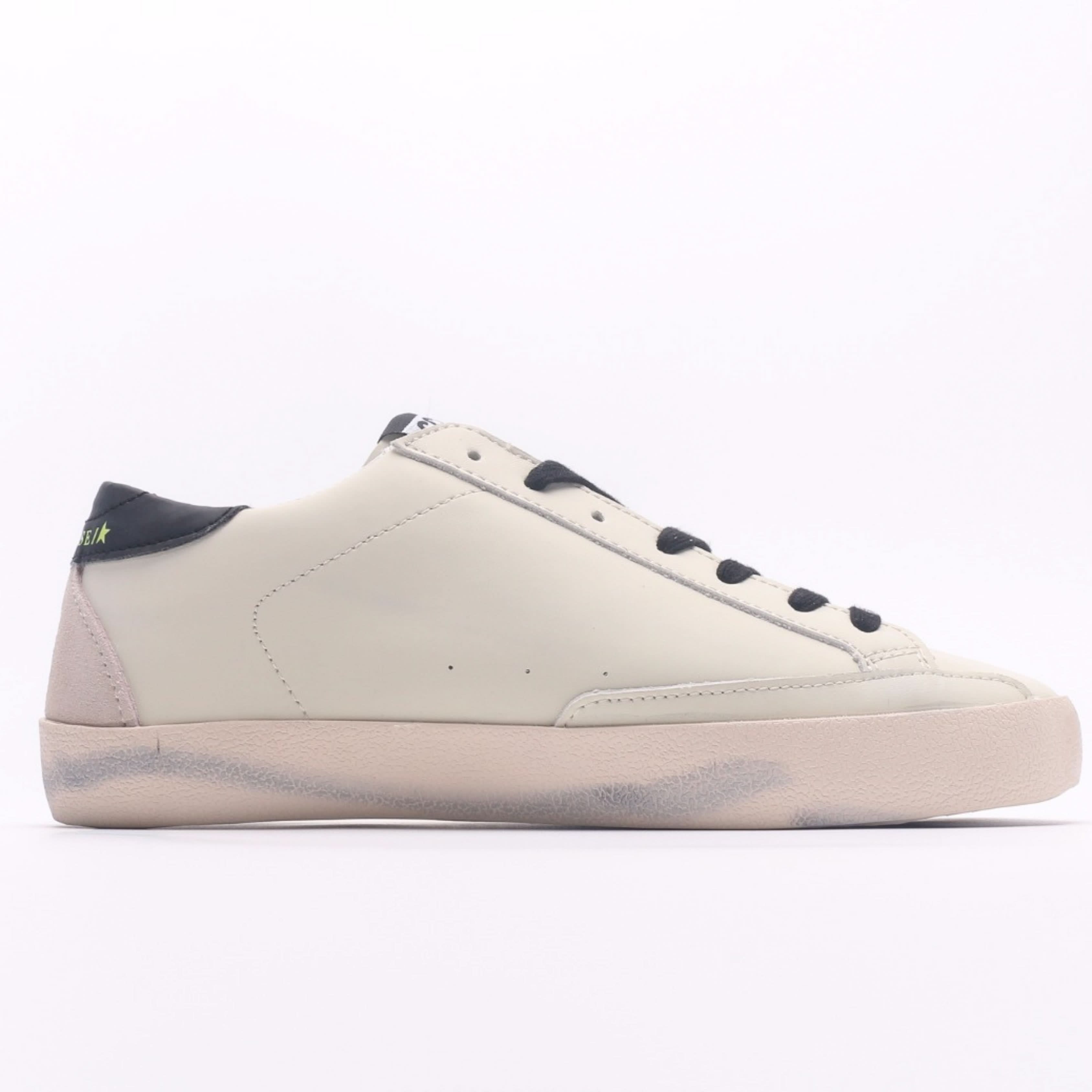 Golden Goose Super Star