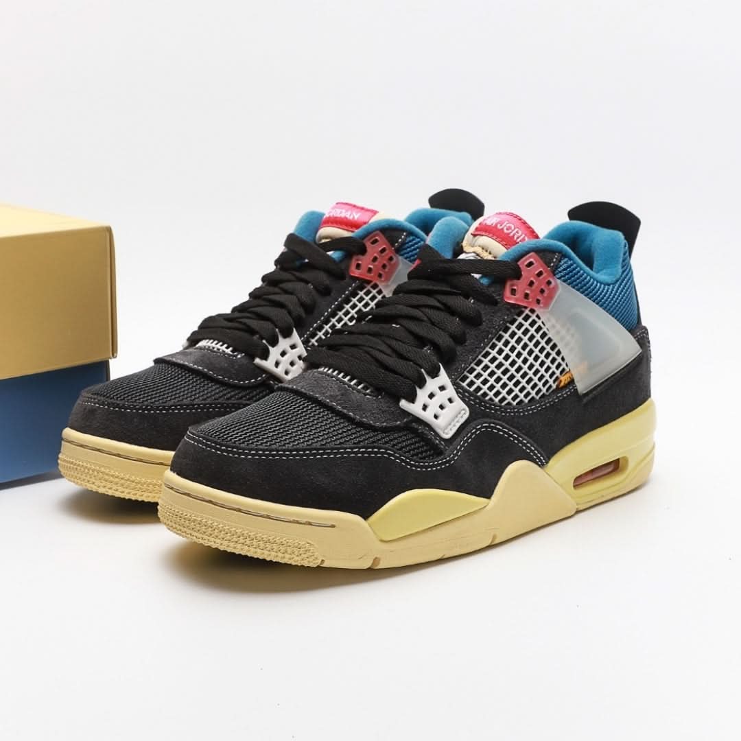 Nike Air Jordan 4 Retro Union Off Noir