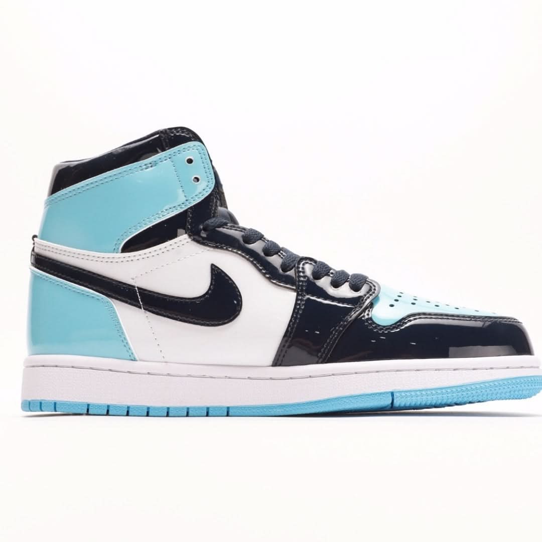 Nike Air Jordan 1 Retro High UNC Patent (W)