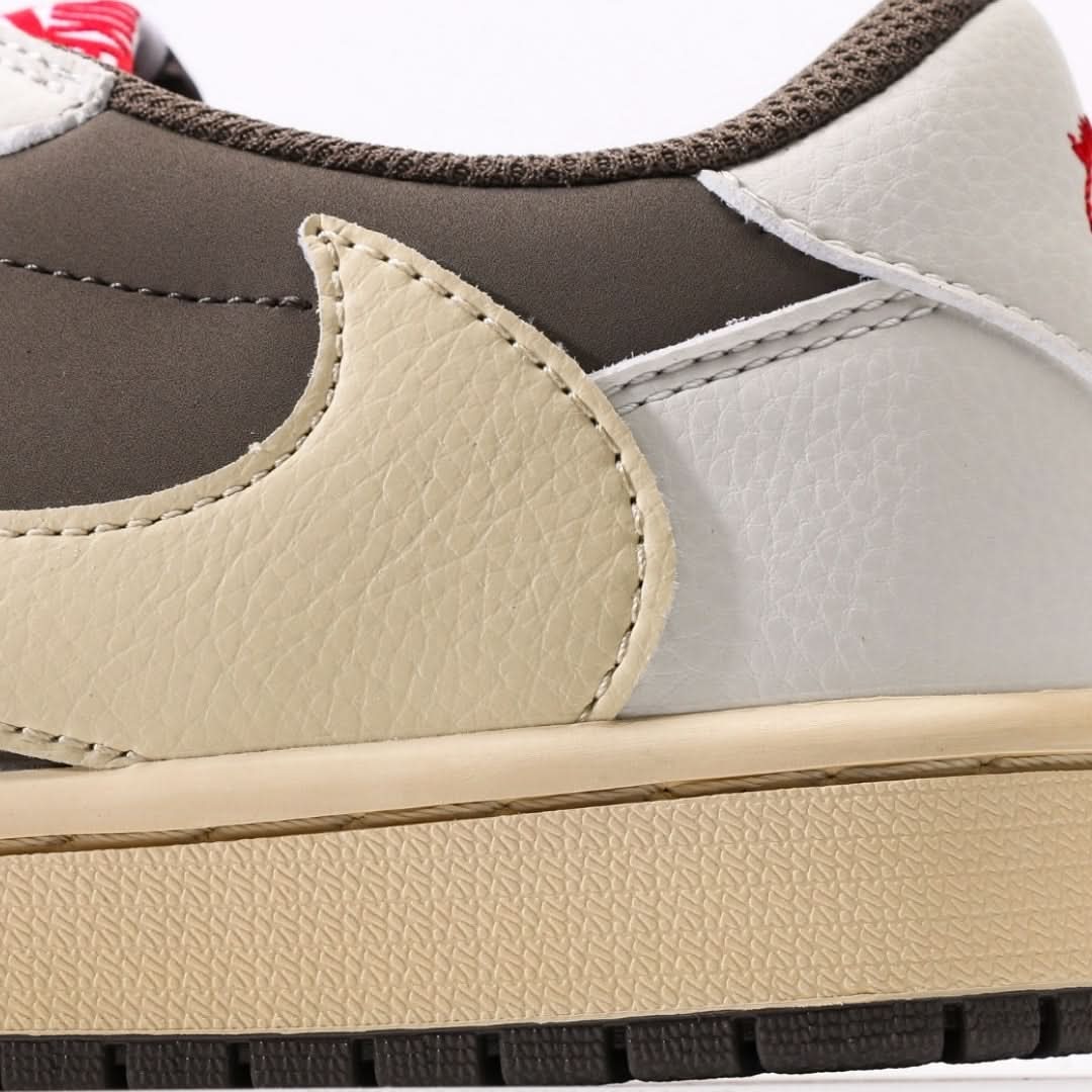 Nike Air Jordan 1 Retro Low OG SP Travis Scott Reverse Mocha