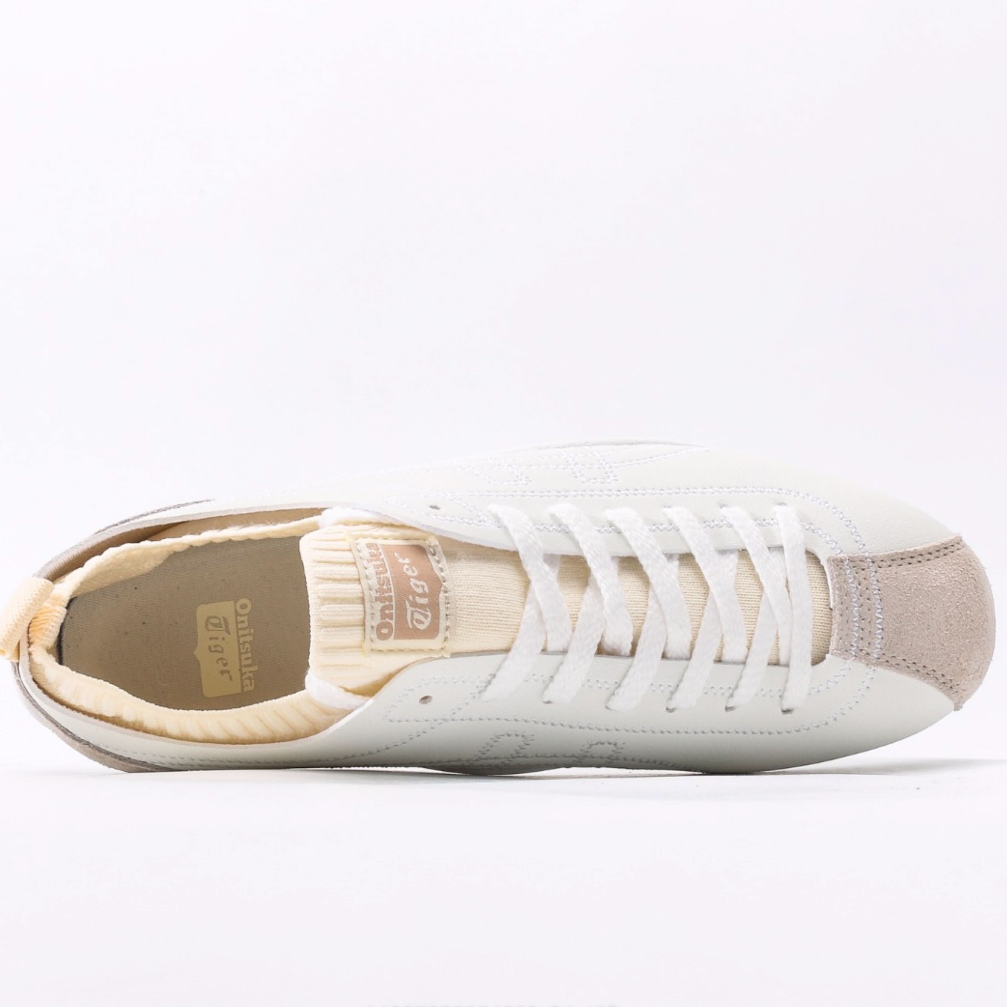 Onitsuka Tiger SCLAW – Cream Innovation Edition