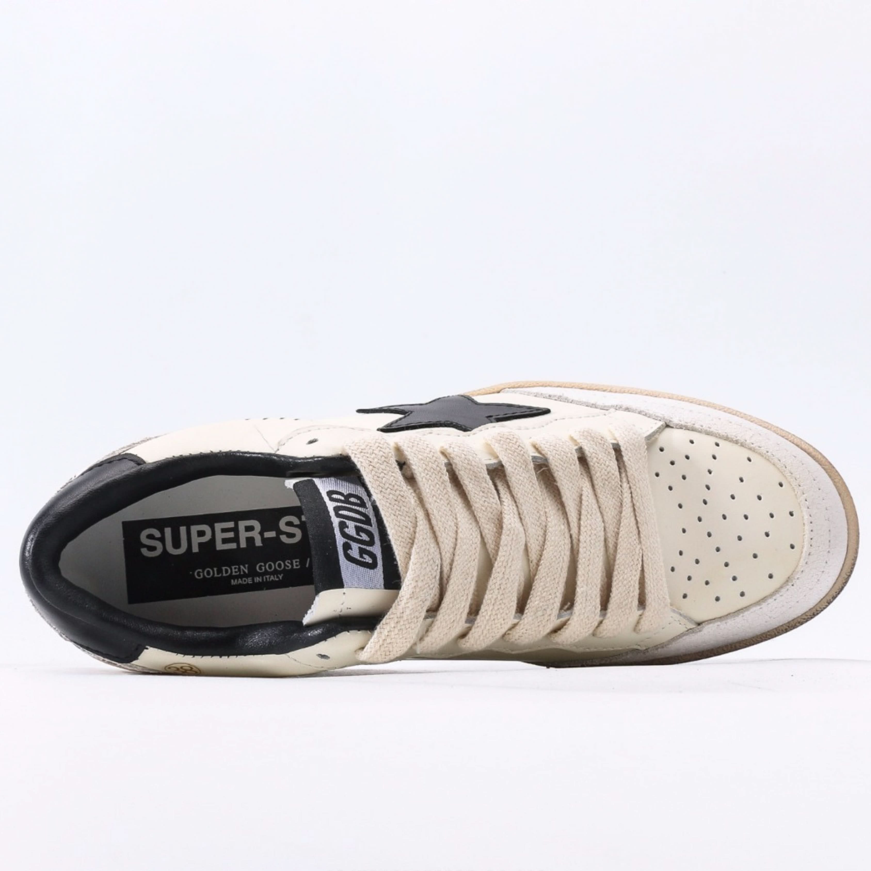Golden Goose Super Star