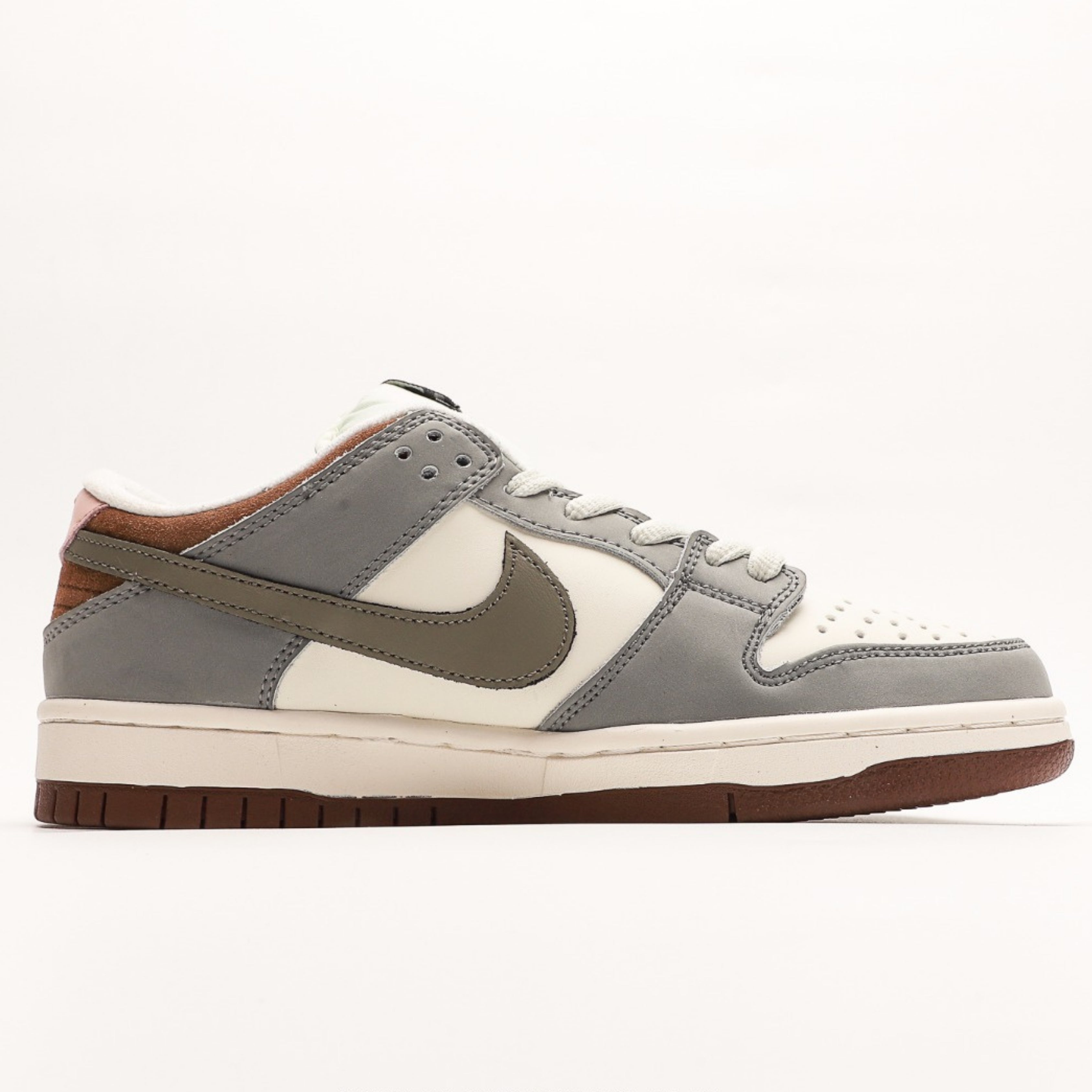 Nike SB Dunk Low Yuto Horigome