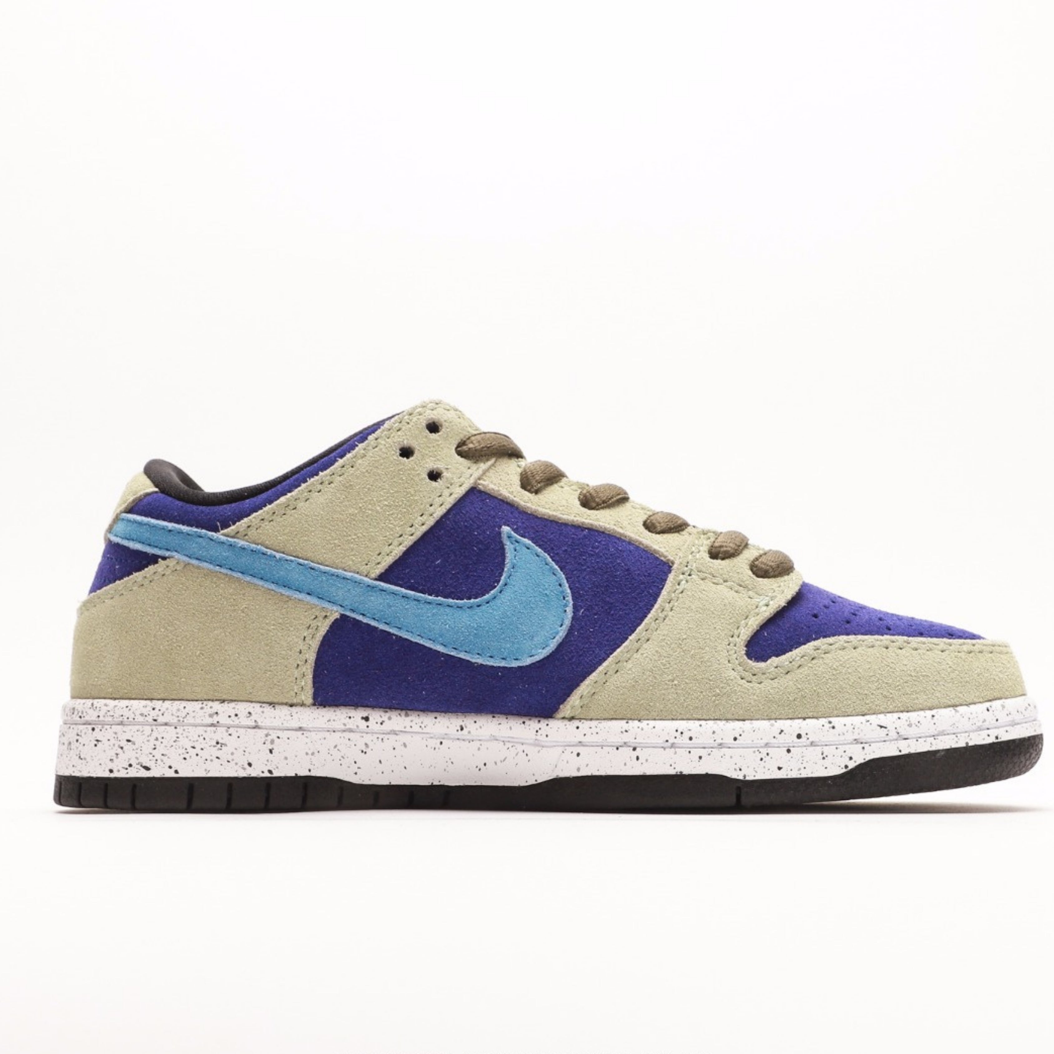 Nike Dunk Low SB Celadon