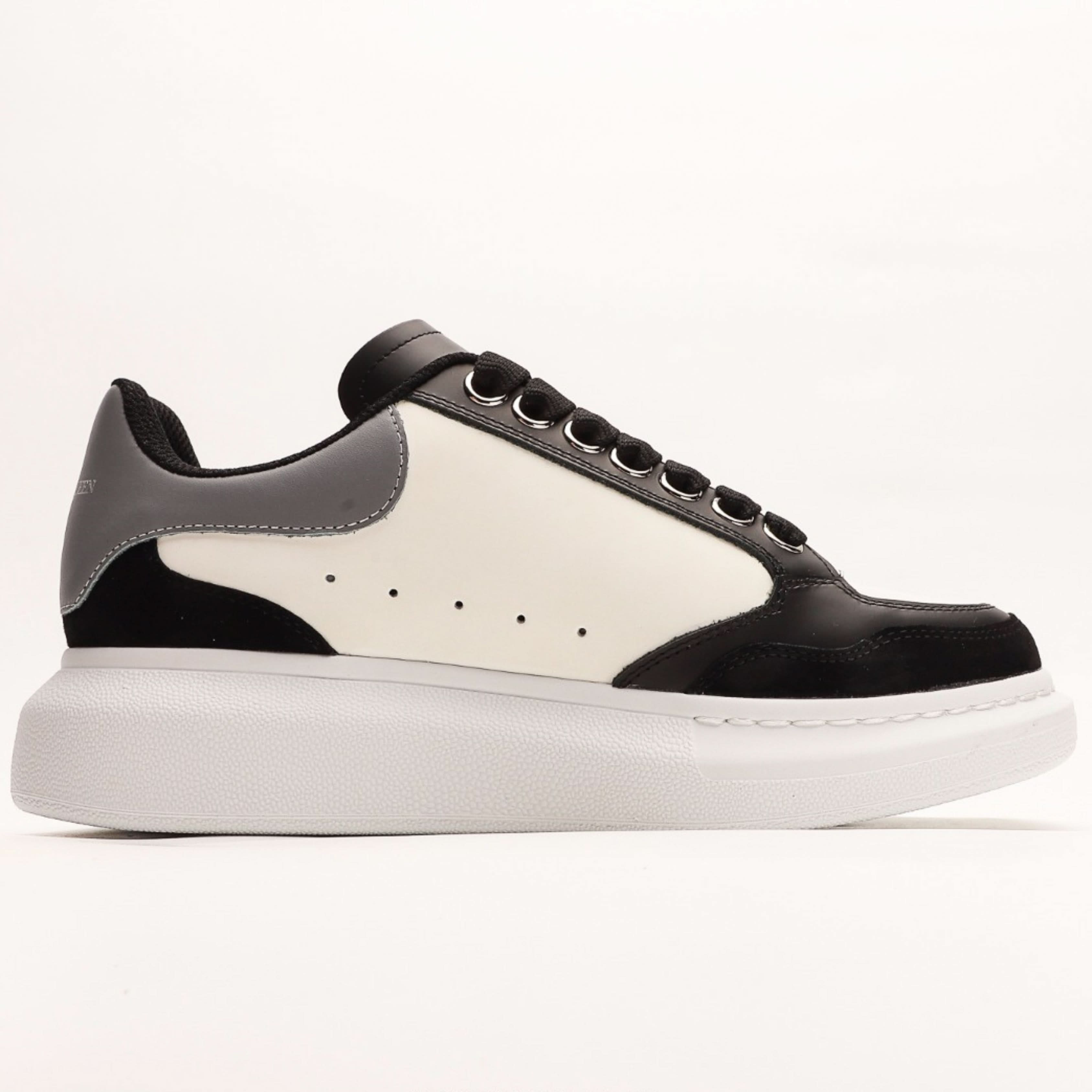 Alexander McQueen Oversized Sneaker