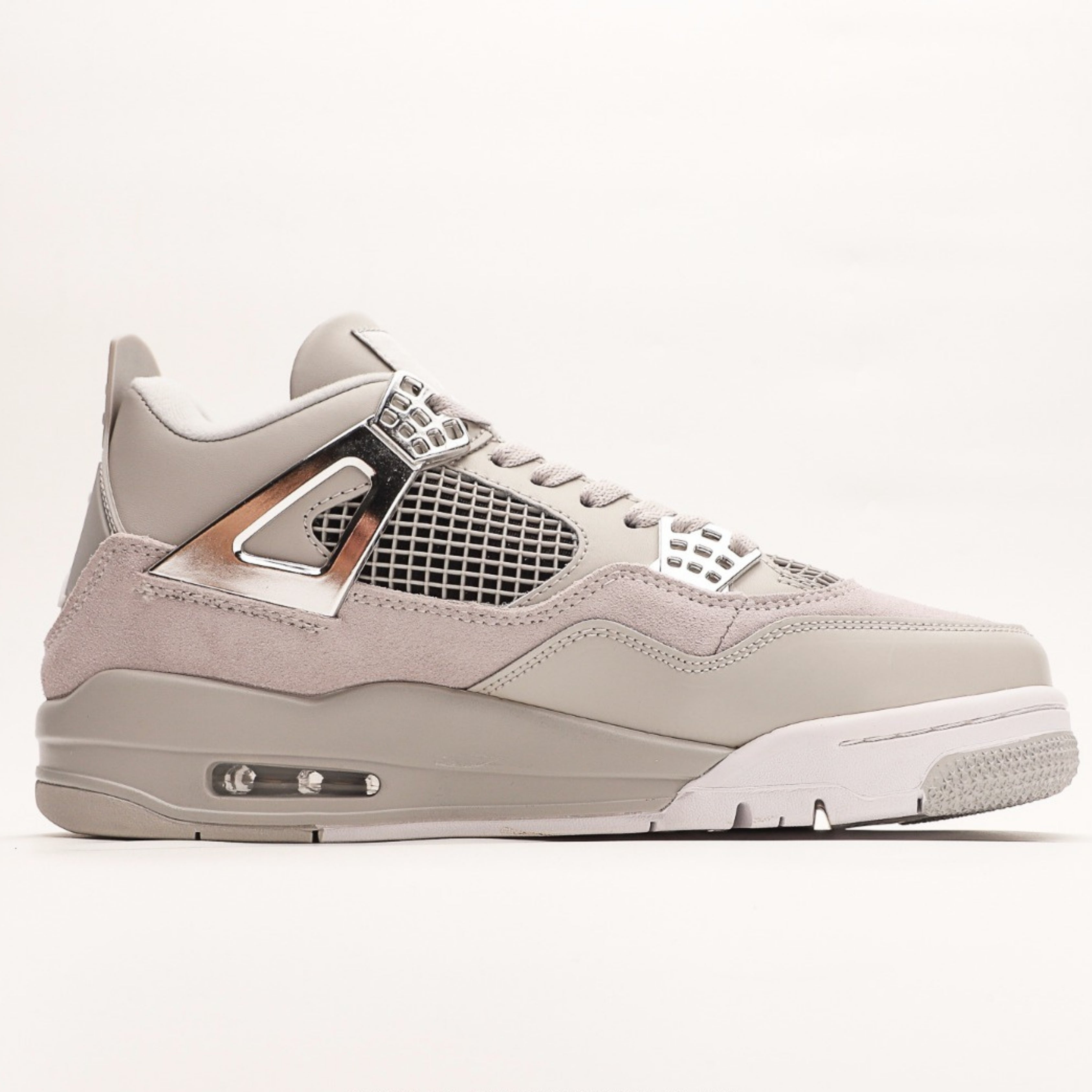 Nike Air Jordan 4 Retro Frozen Moments