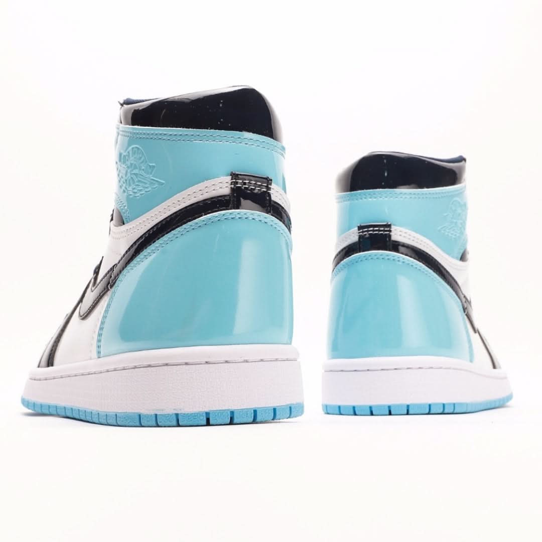 Nike Air Jordan 1 Retro High UNC Patent (W)