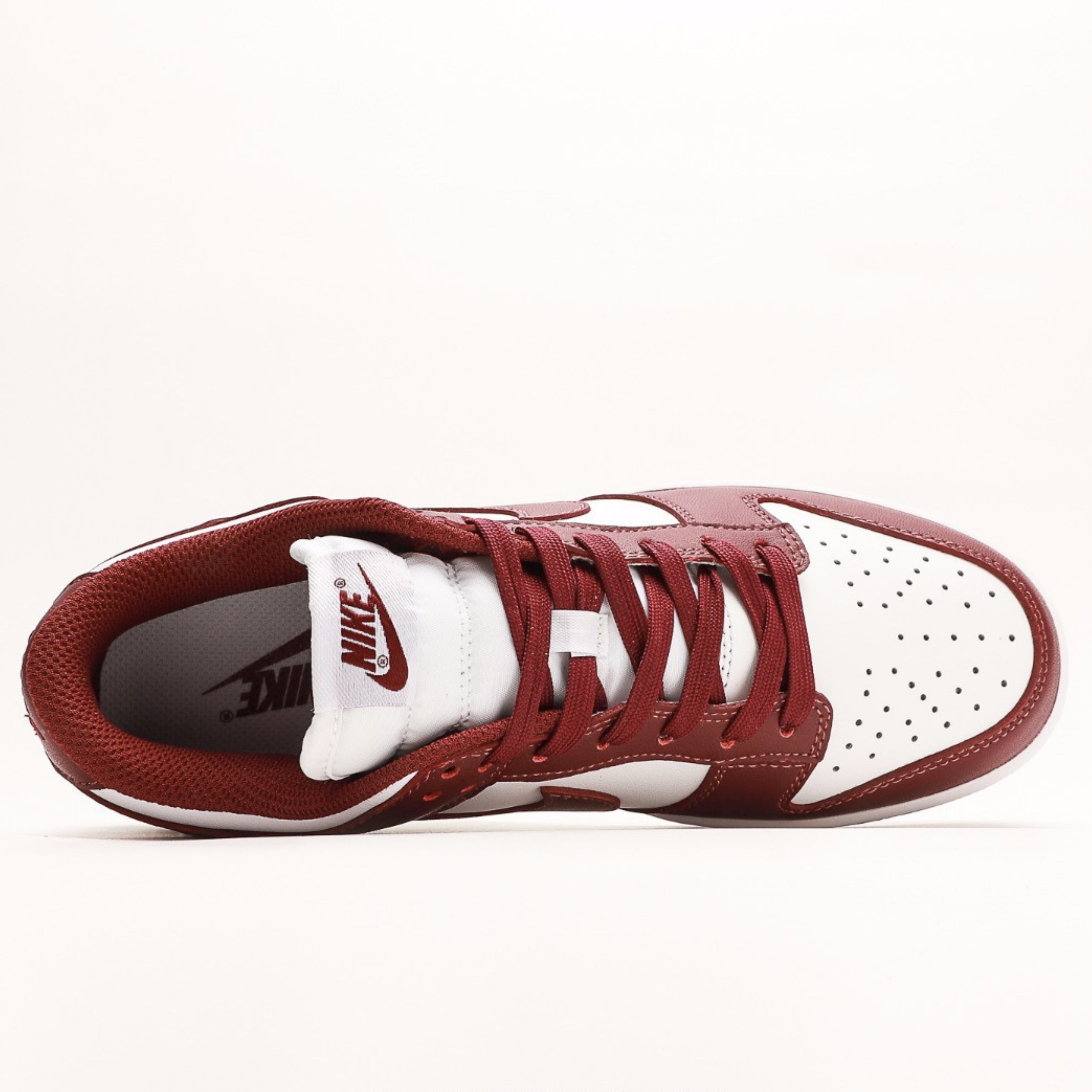 Nike Dunk Low Bordeaux