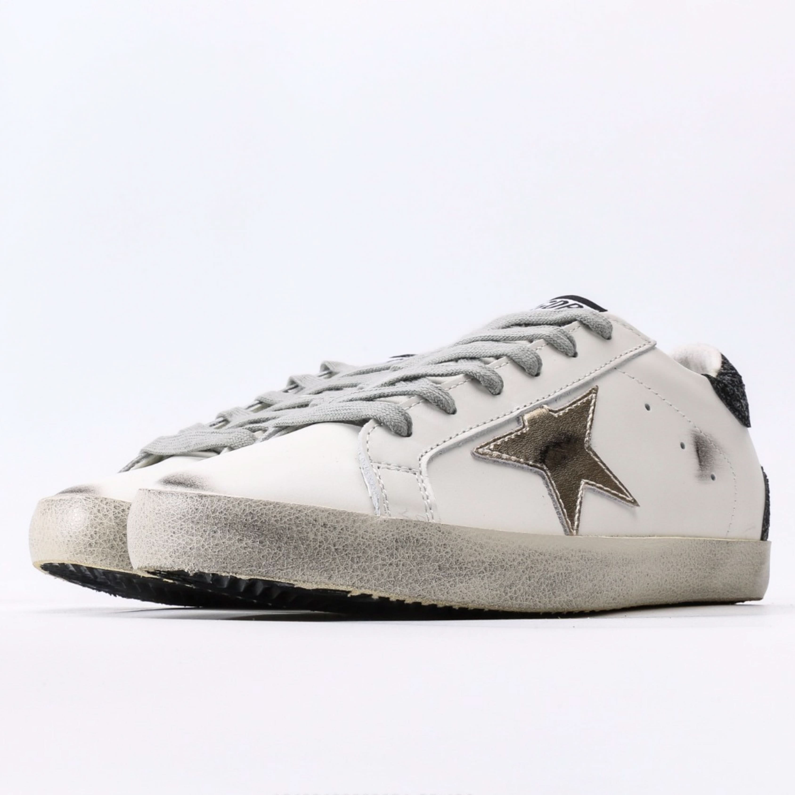 Golden Goose Super Star