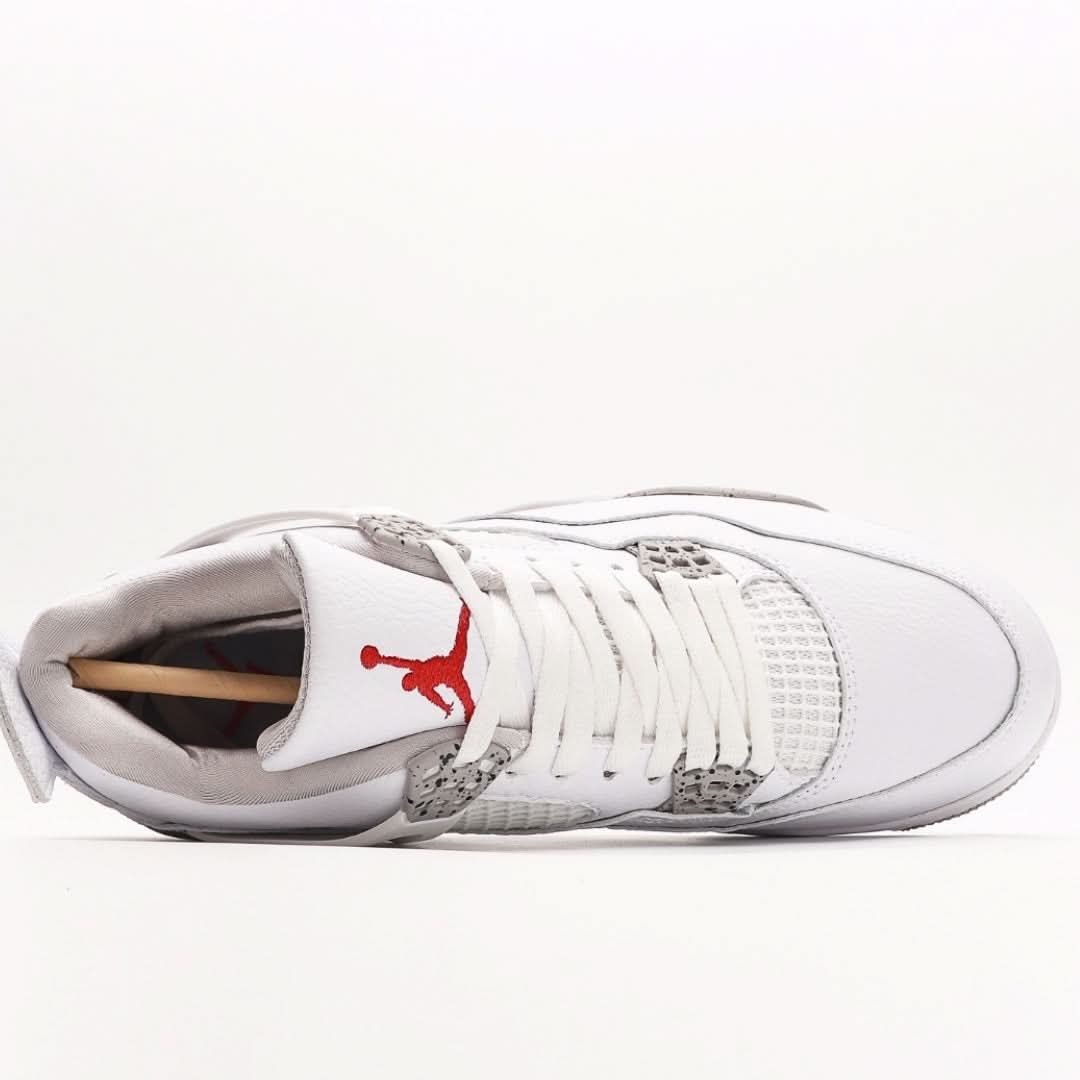 Nike Air Jordan 4 Retro White Oreo (2021)
