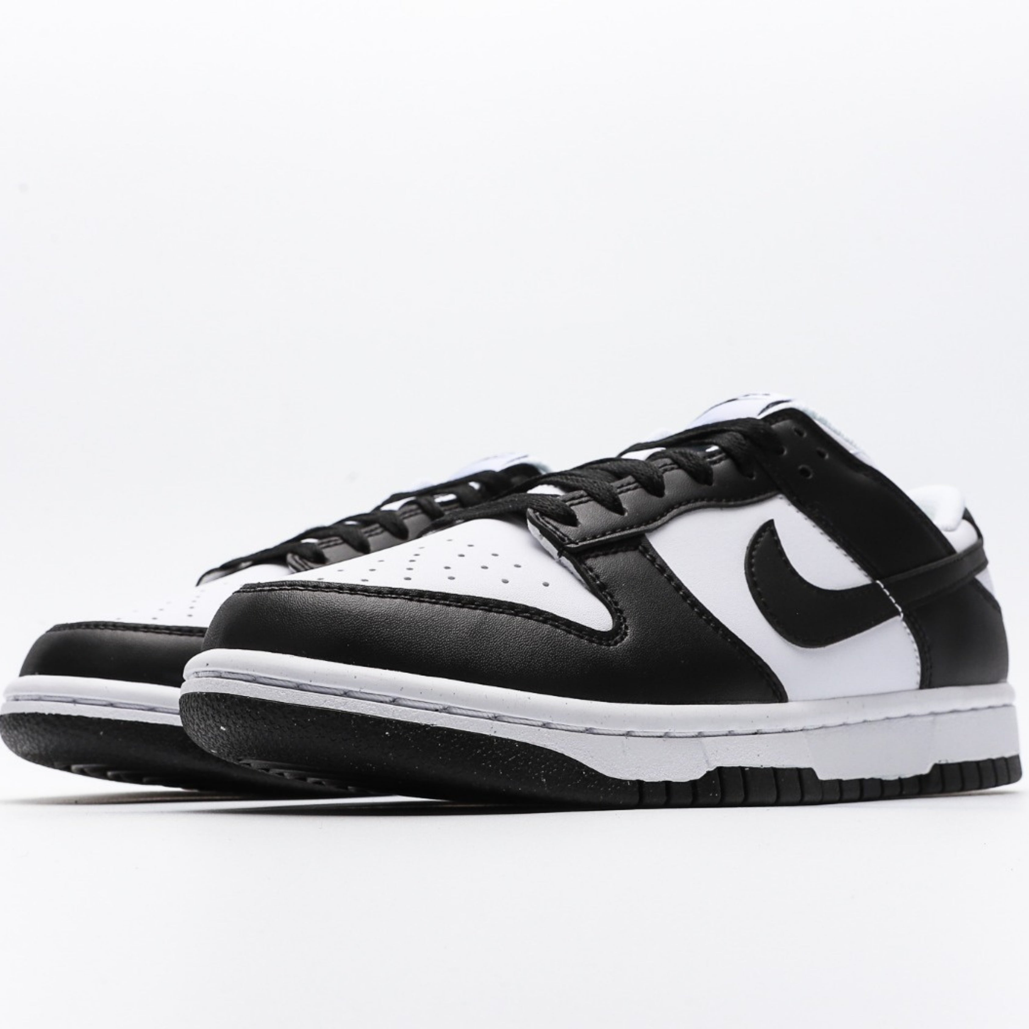 Nike Dunk Low Next Nature White Black