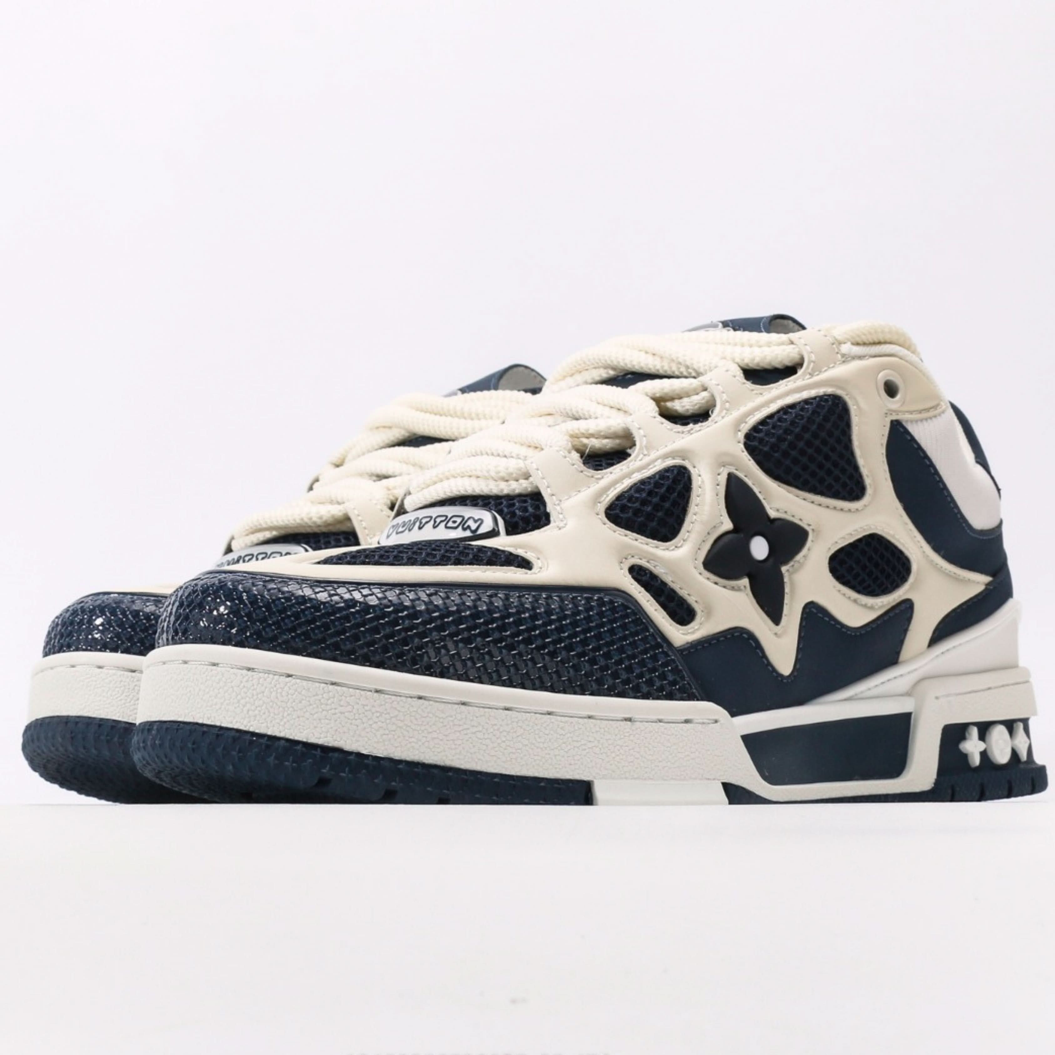 Louis Vuitton  LV Trainer