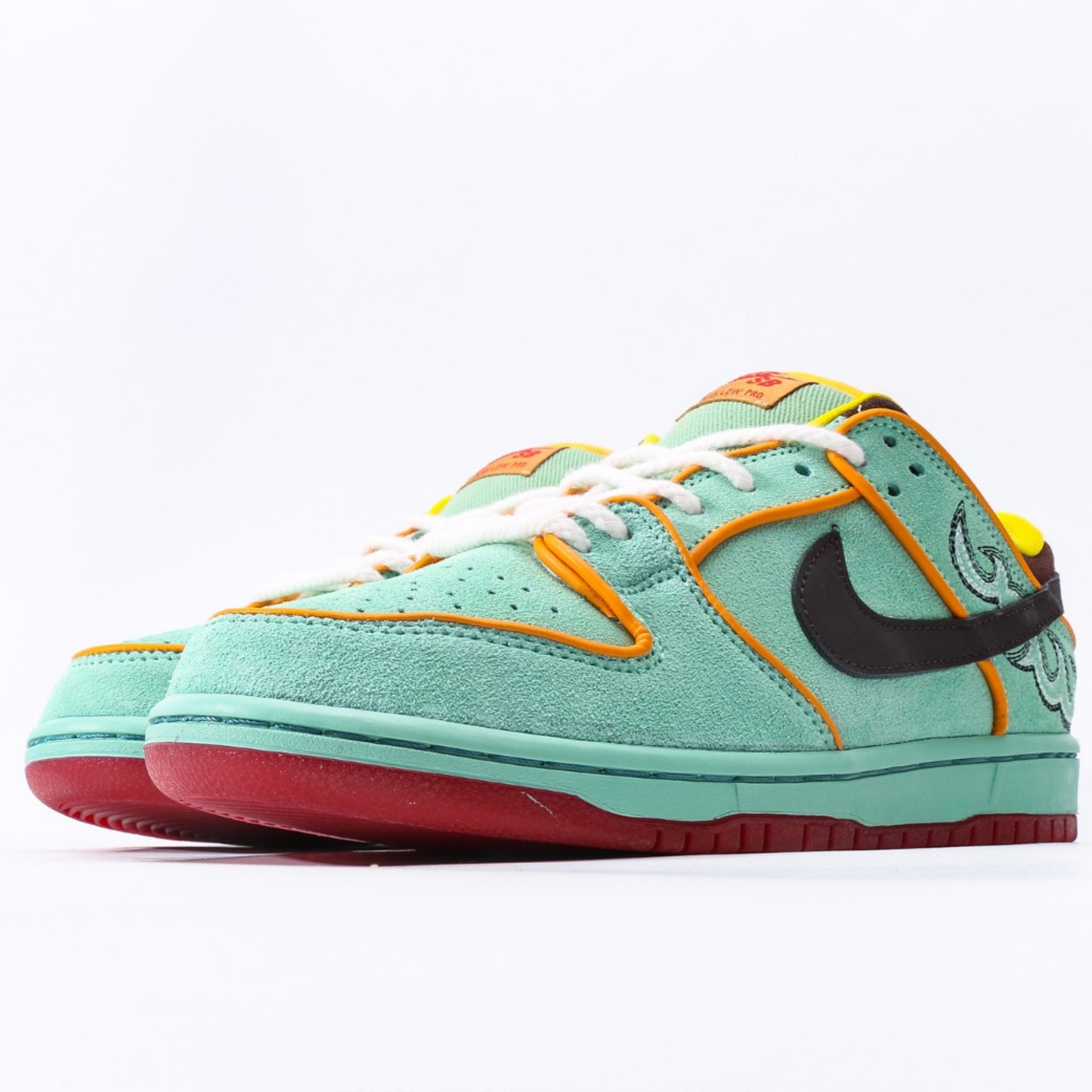 Nike SB Dunk Low Rodeo Tourmaline