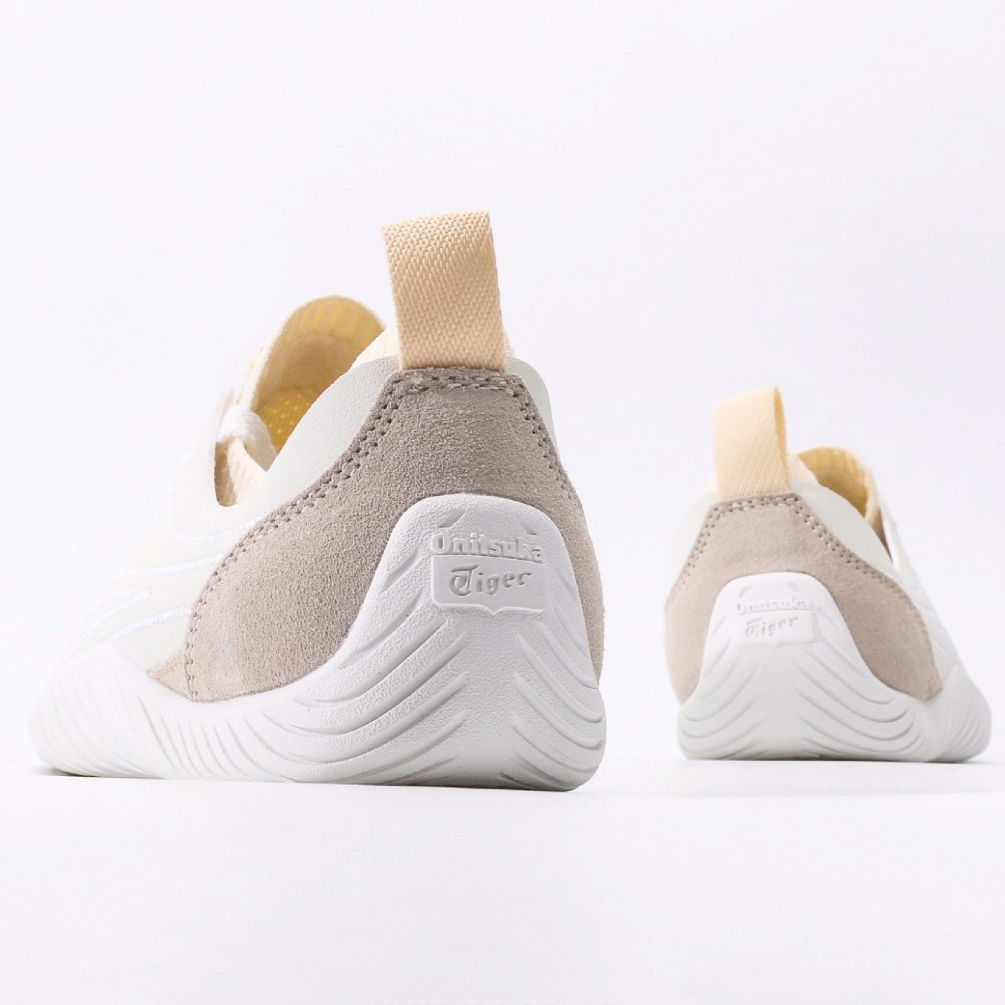 Onitsuka Tiger SCLAW – Cream Innovation Edition