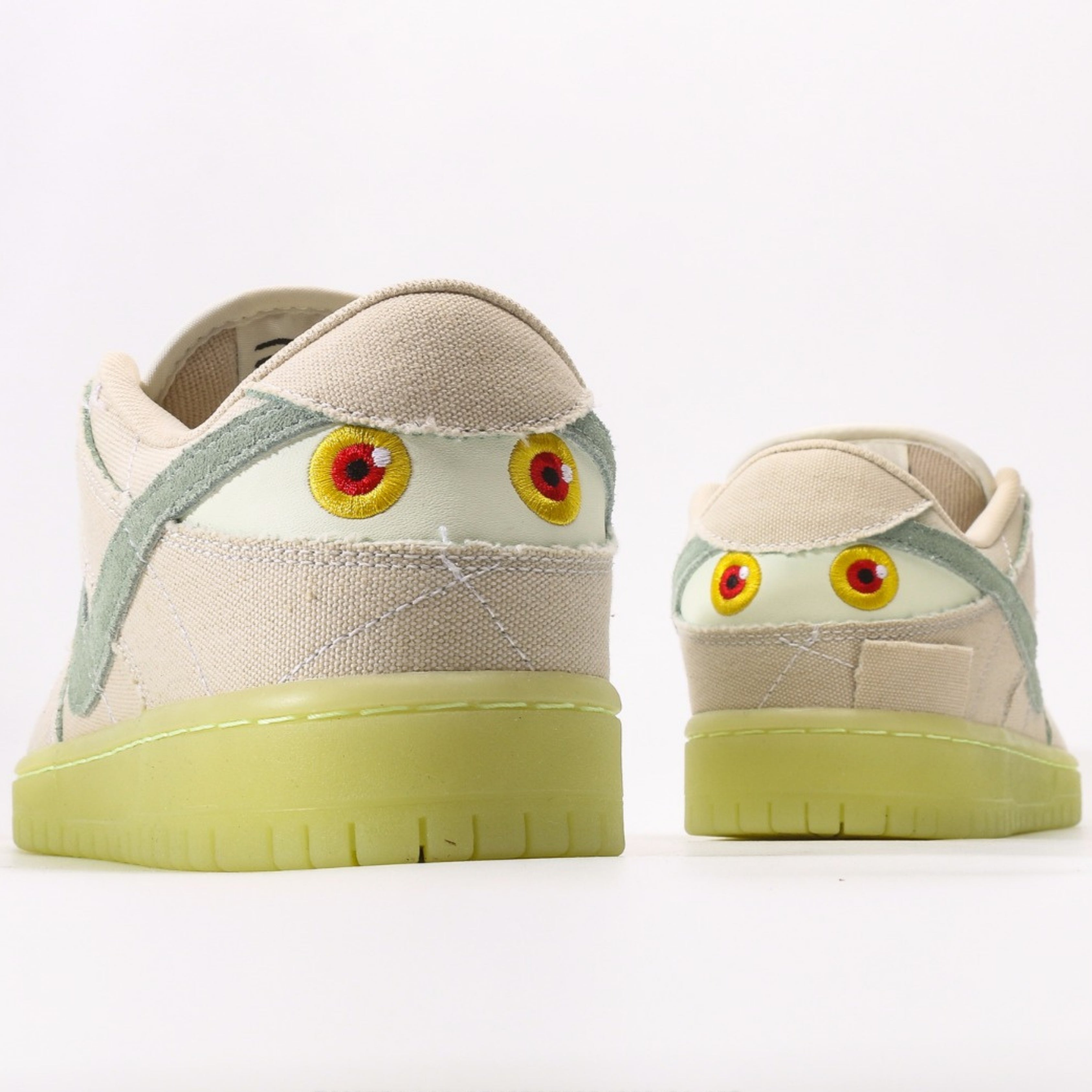 Nike SB Dunk Low Mummy