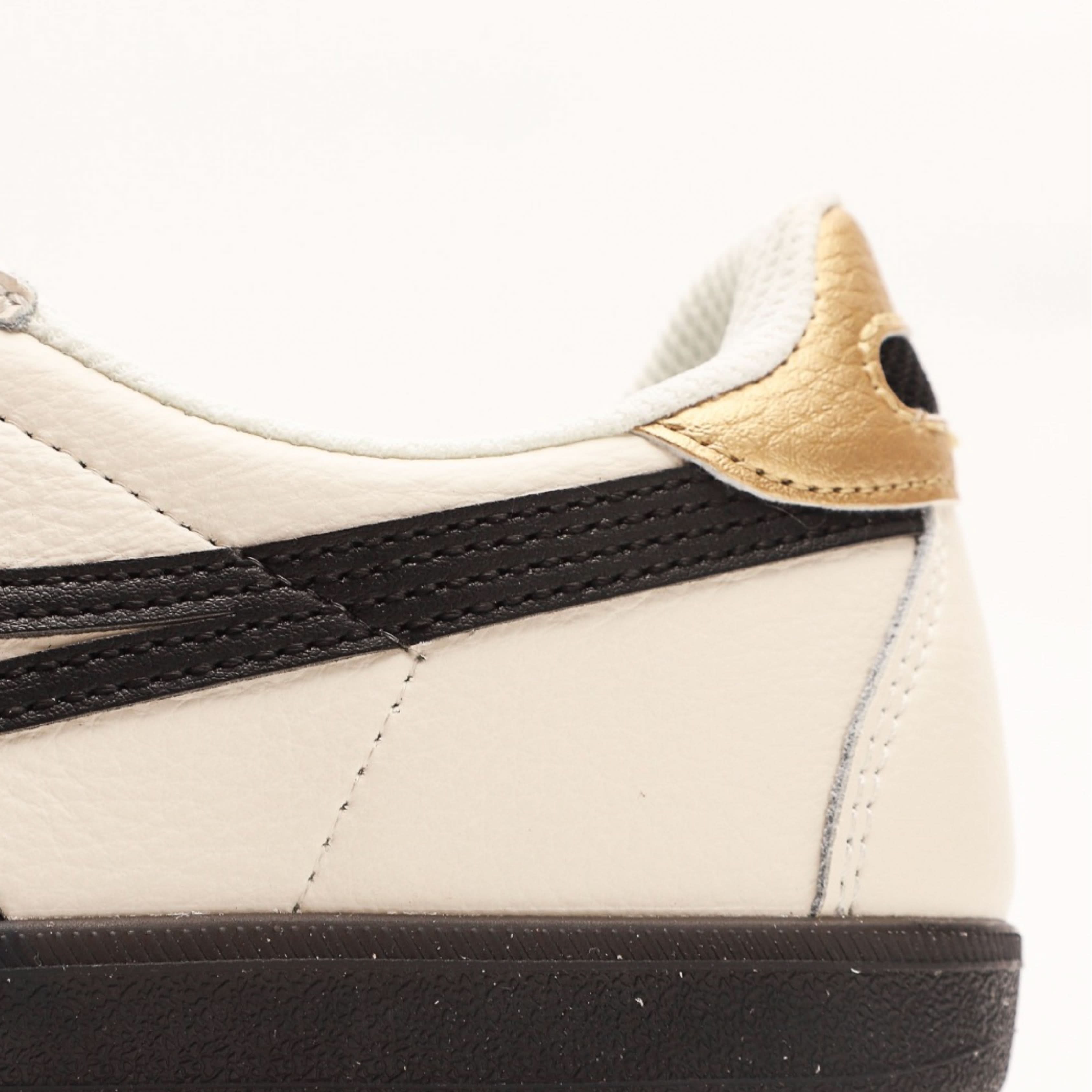 Onitsuka Tiger Tokuten – Cream/Black/Gold Edition