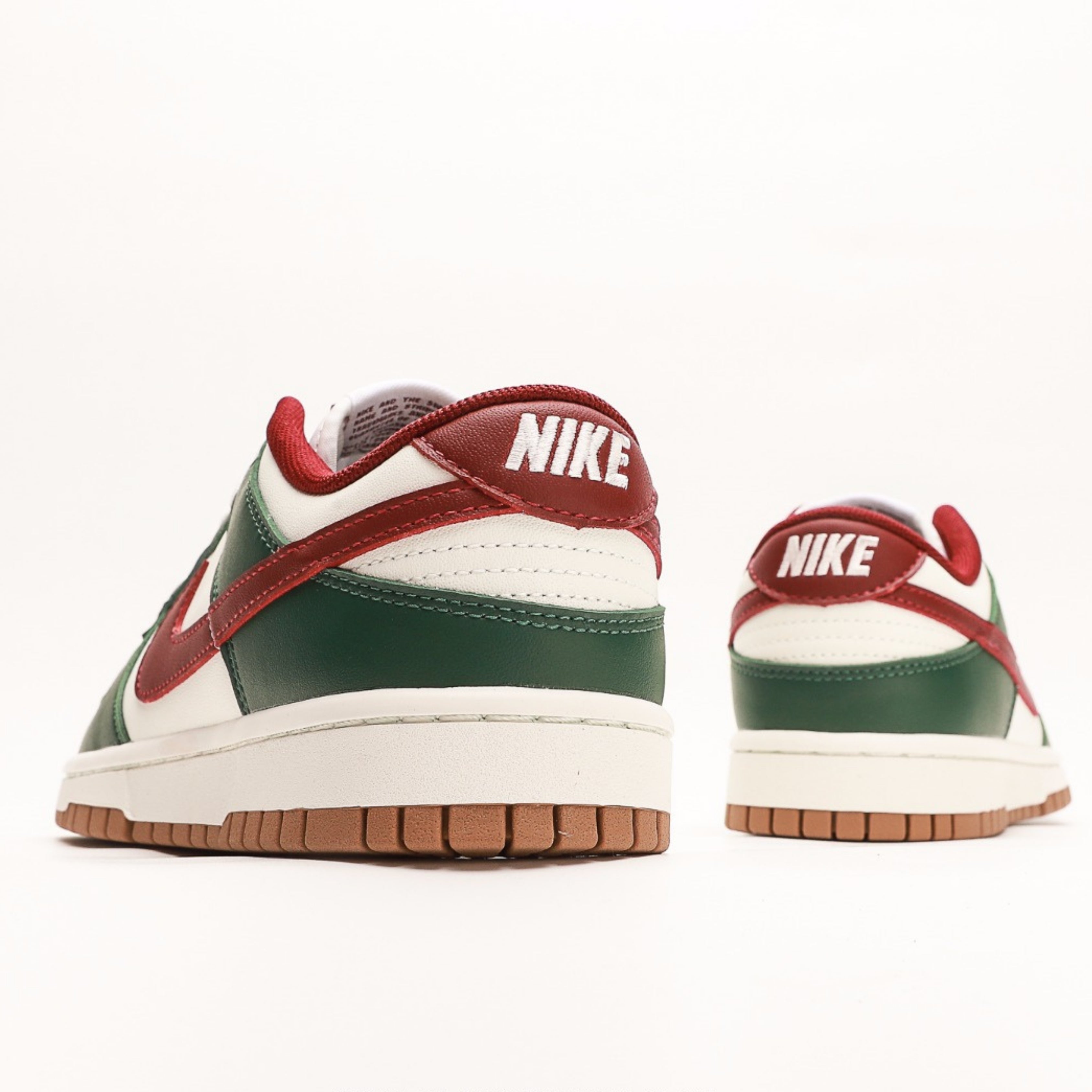 Nike Dunk Low Gorge Green