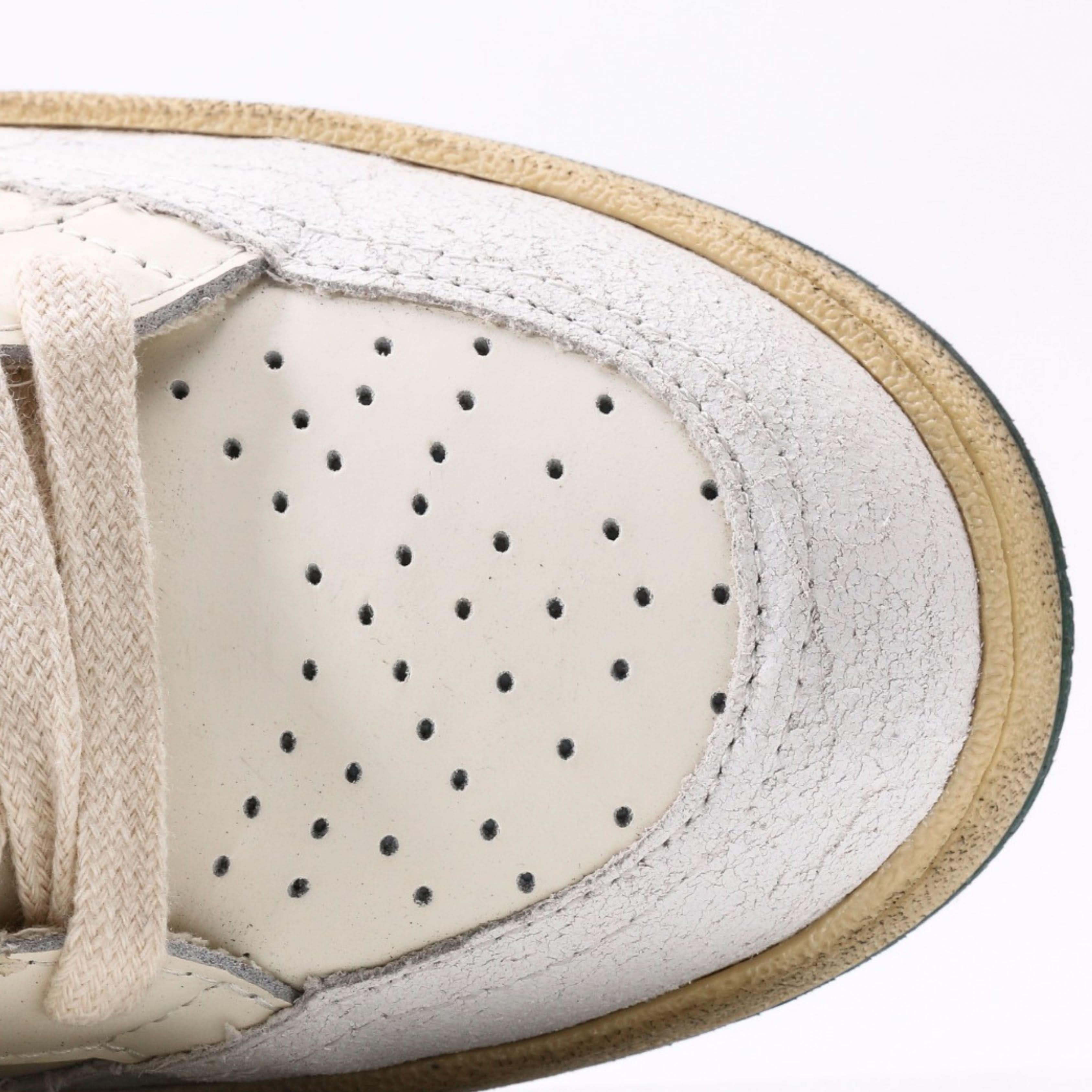Golden Goose Super Star