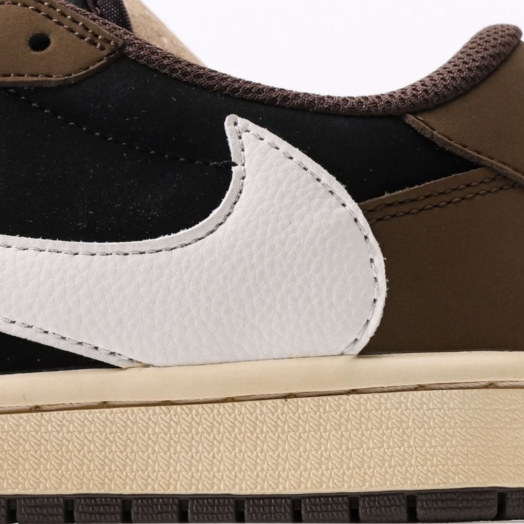 Nike Air Jordan 1 Retro Low OG SP Travis Scott