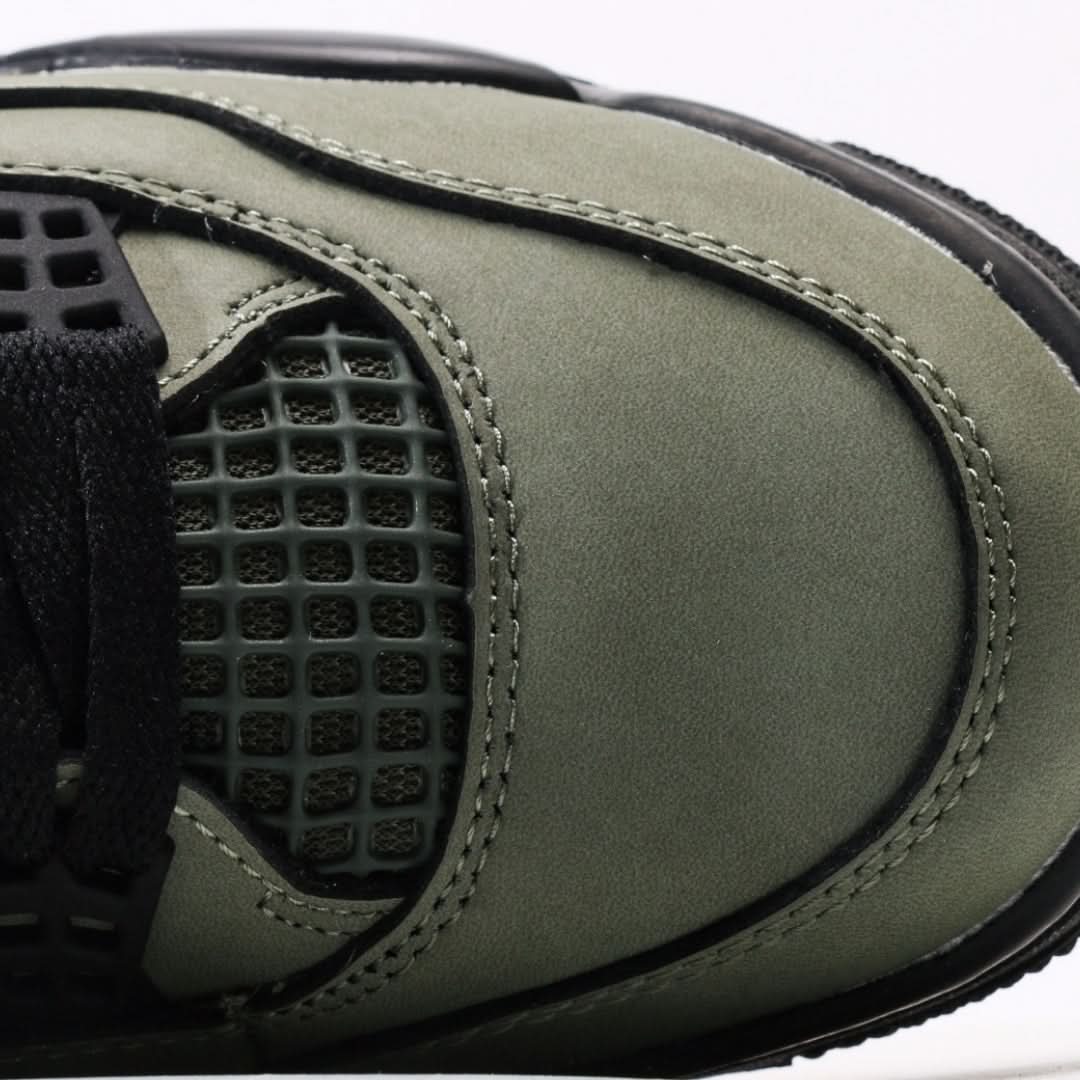 Nike Air Jordan 4 Retro OG SP Undefeated (2025)