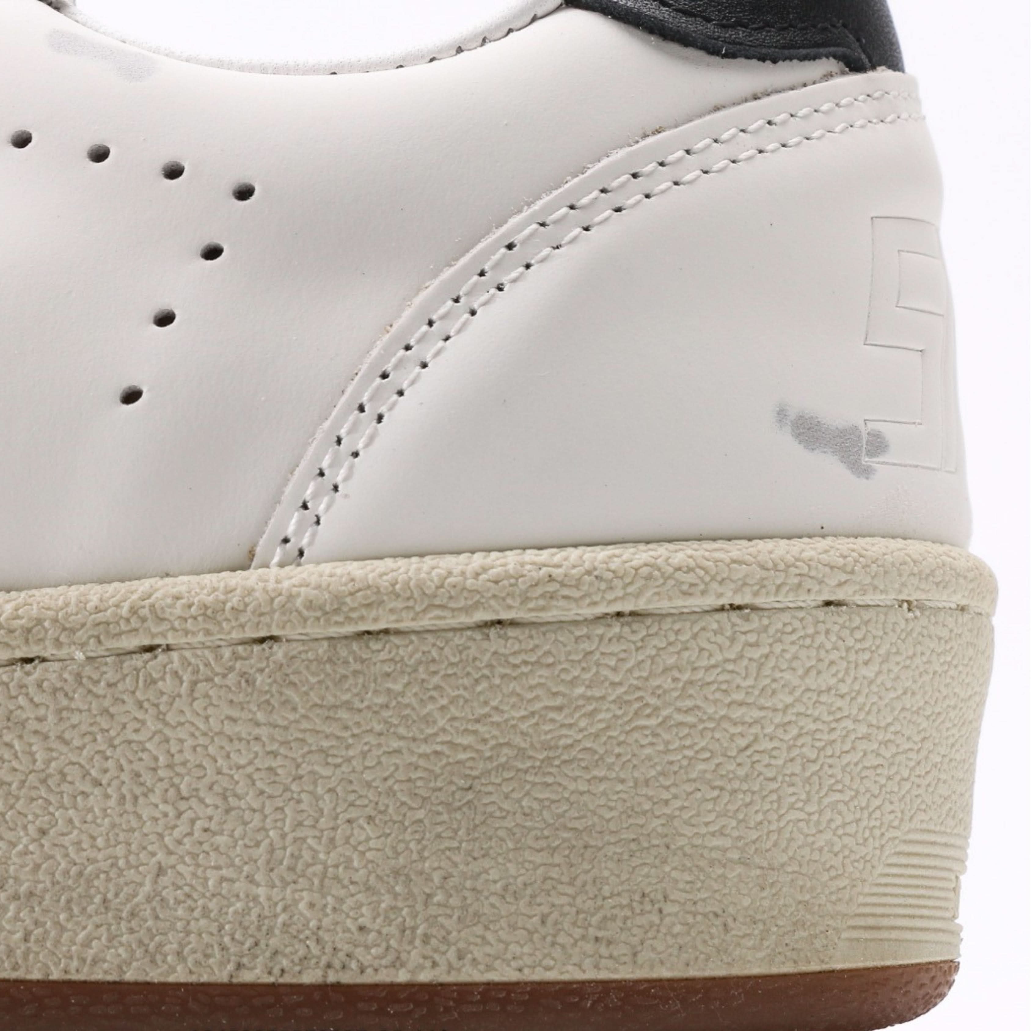 Golden Goose Super Star