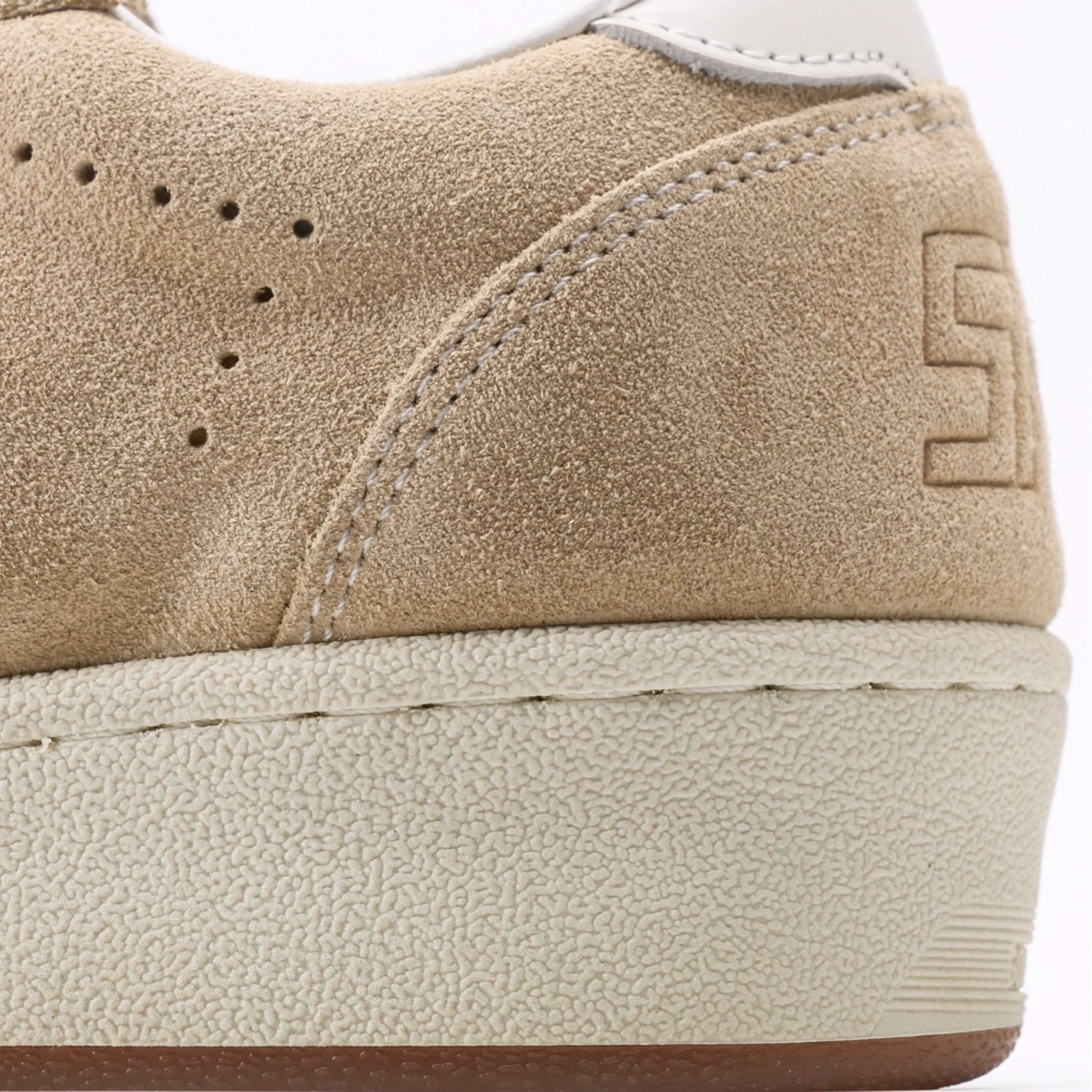 Golden Goose Super Star