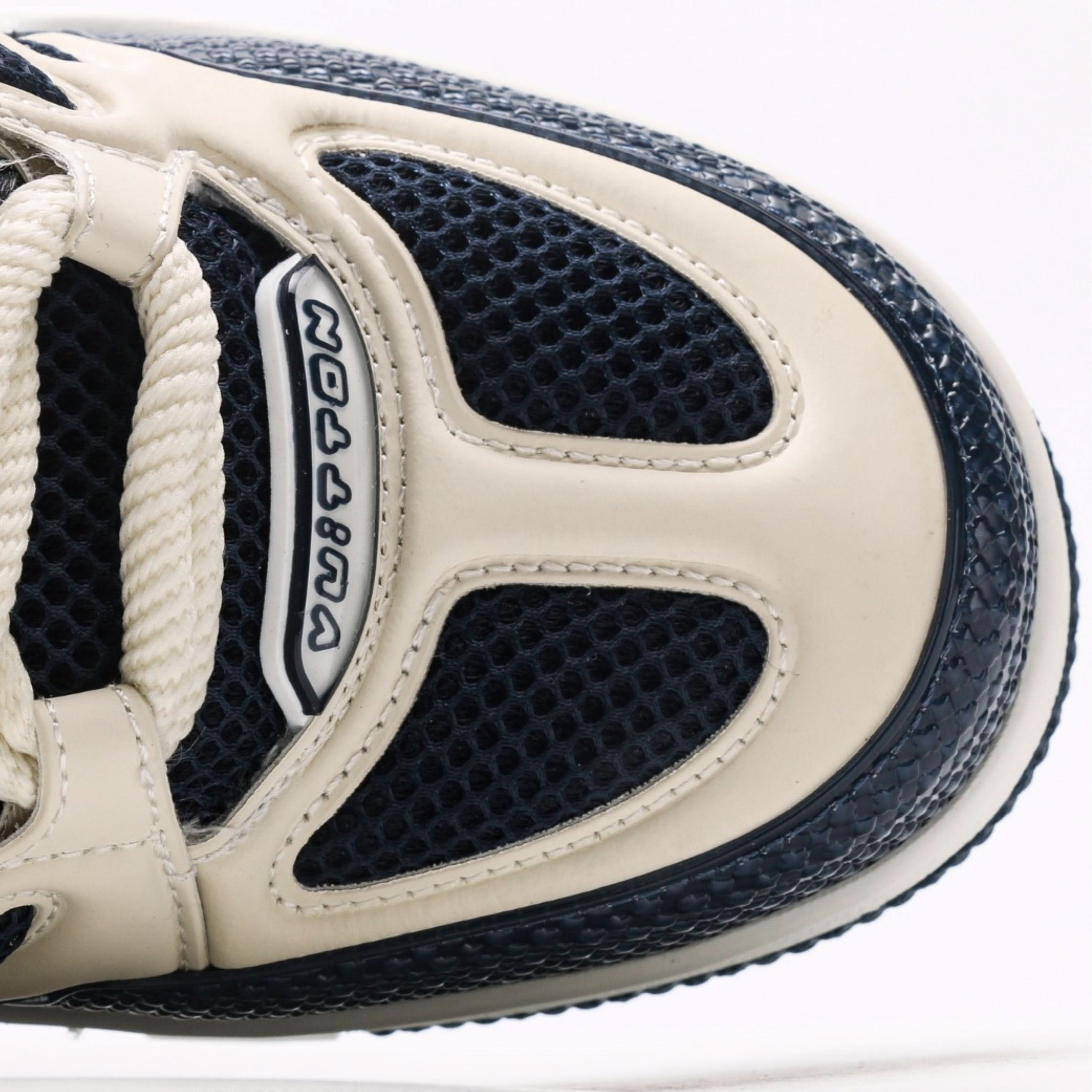 Louis Vuitton  LV Trainer
