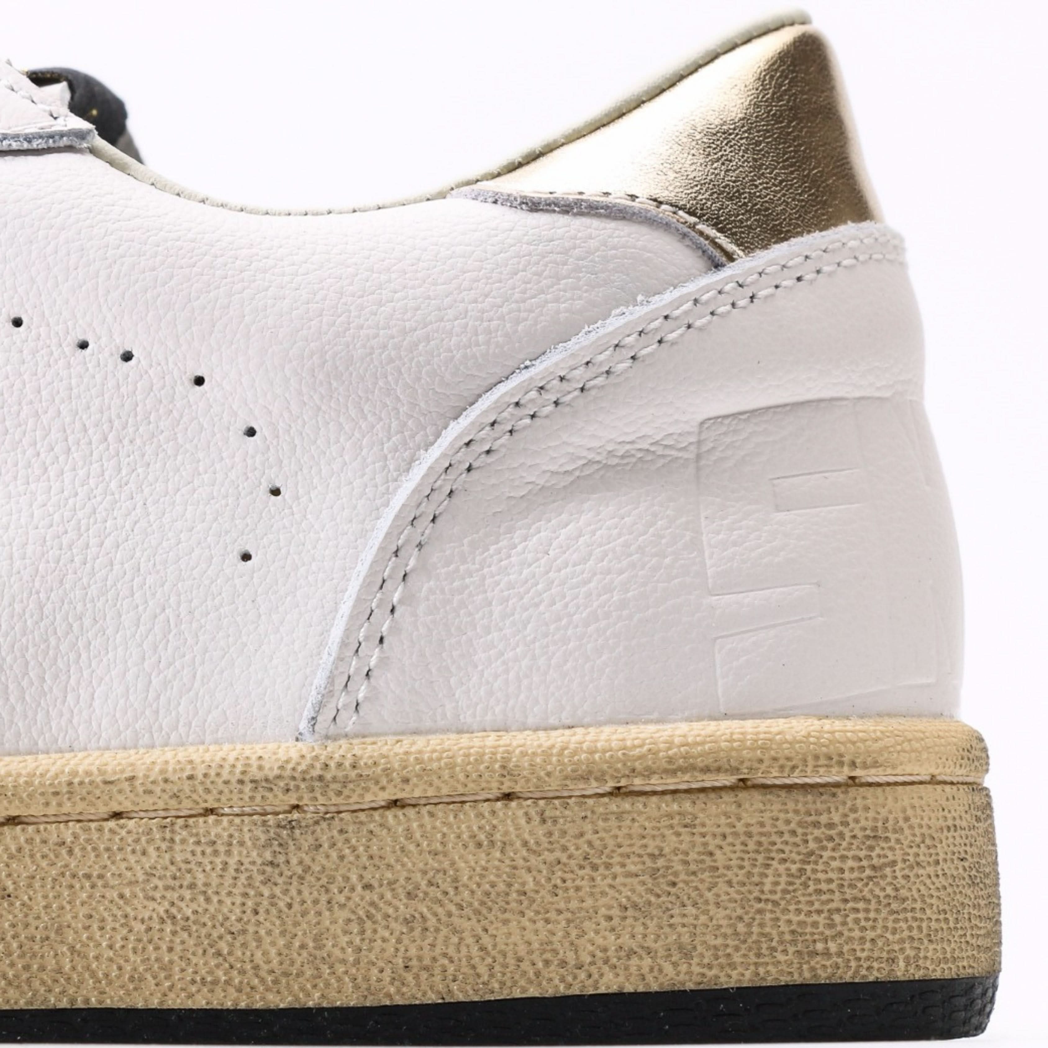 Golden Goose Super Star