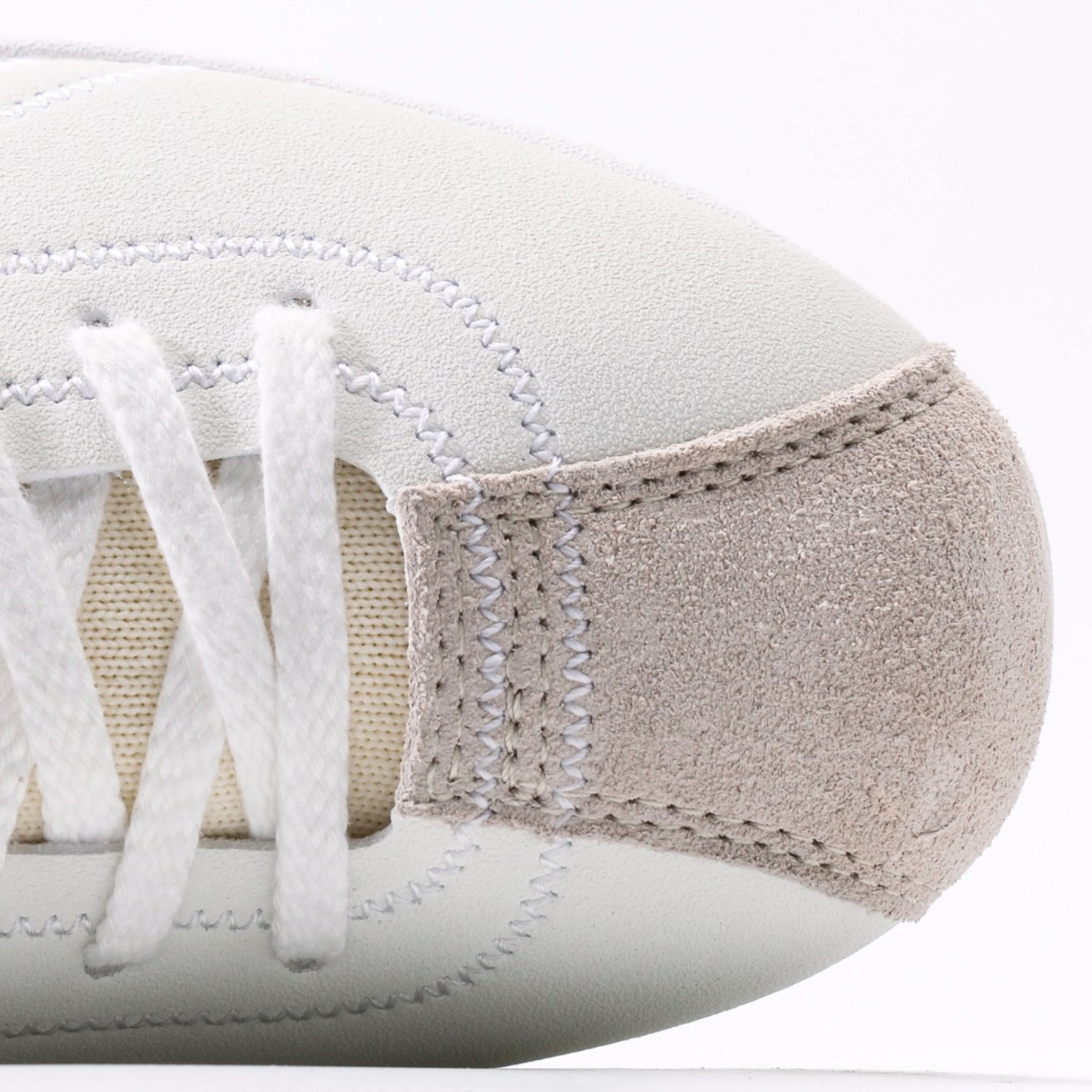 Onitsuka Tiger SCLAW – Cream Innovation Edition