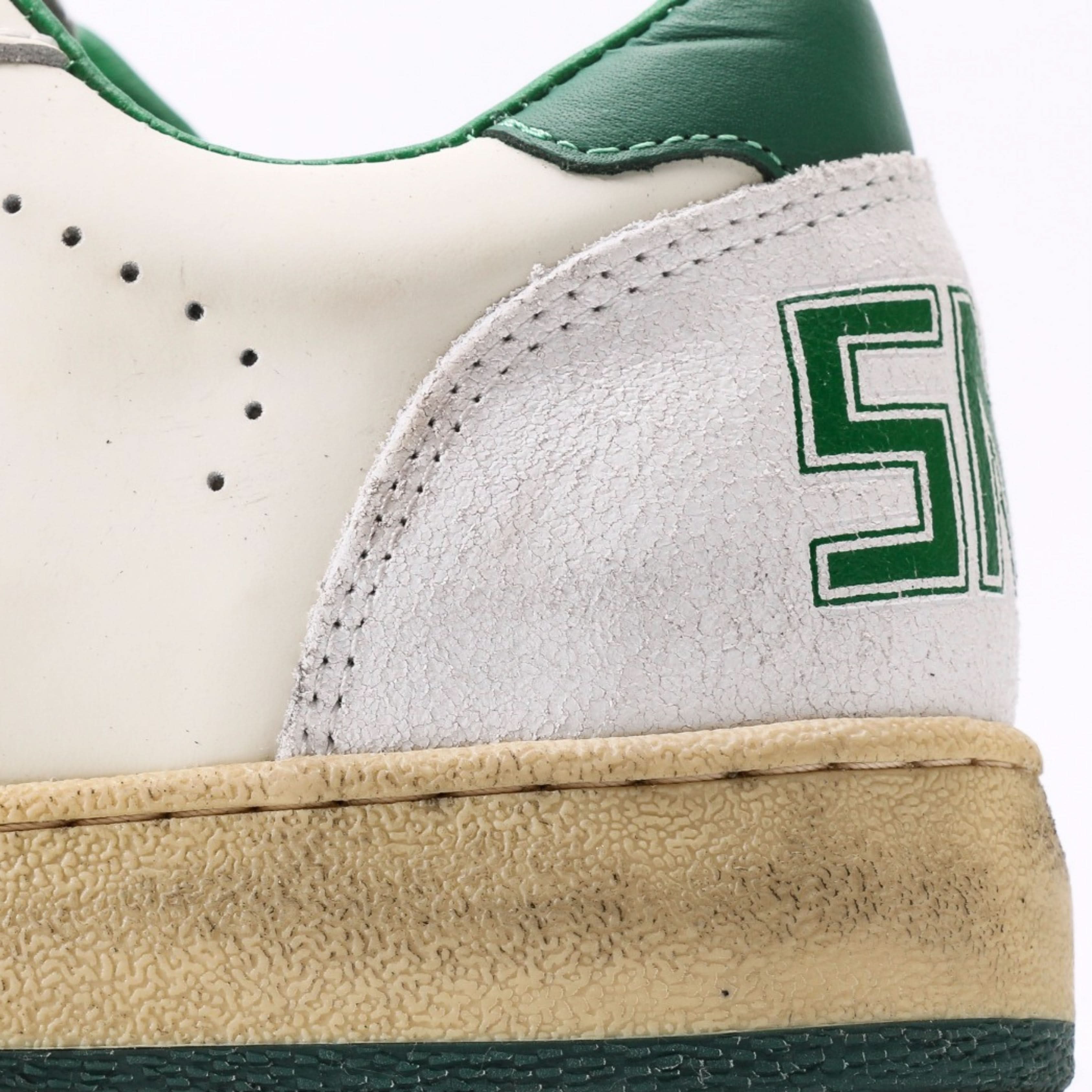 Golden Goose Super Star