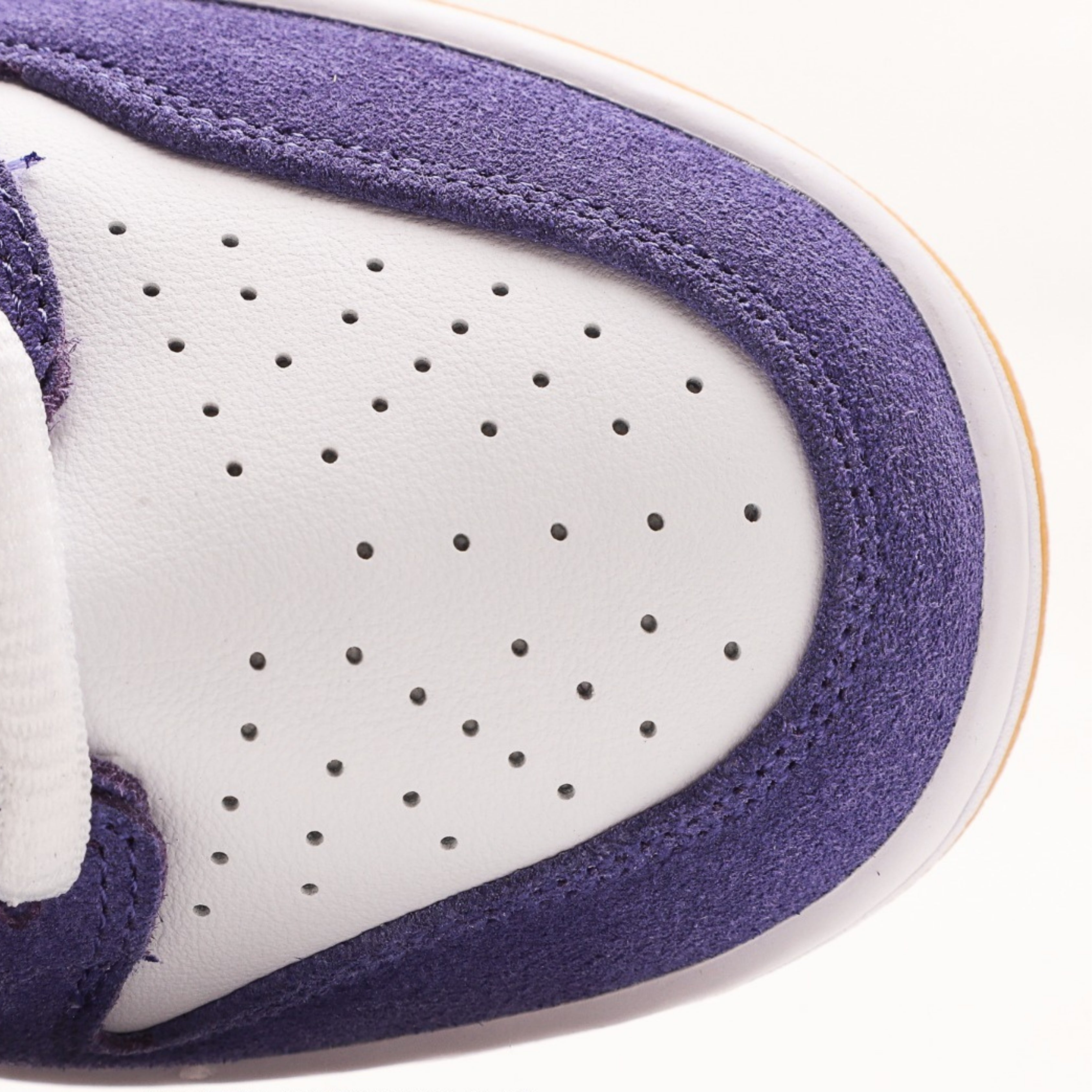 Nike SB Dunk Low Pro ISO Orange Label Court Purple
