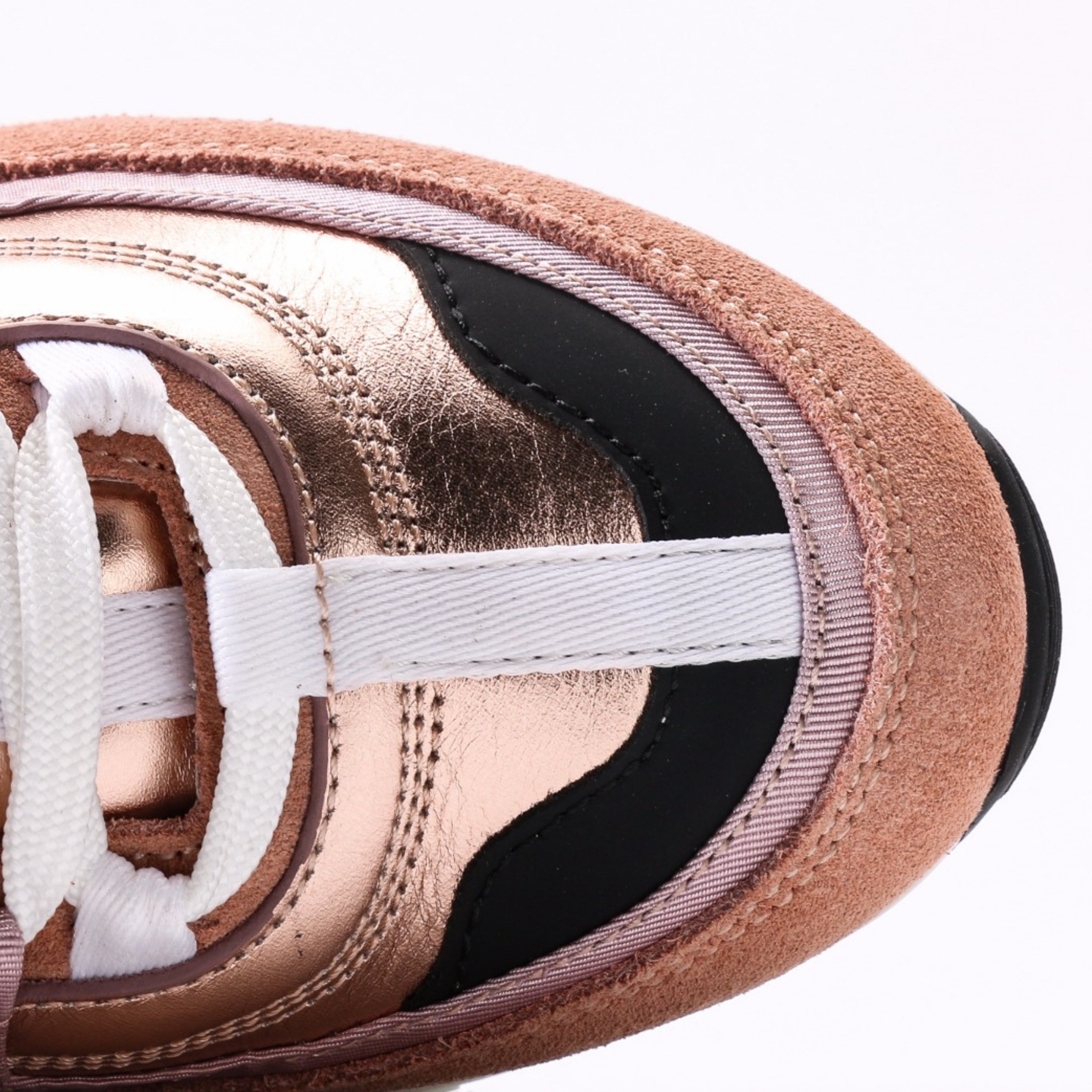 Chanel Laminated Calfskin Suede Low 2025