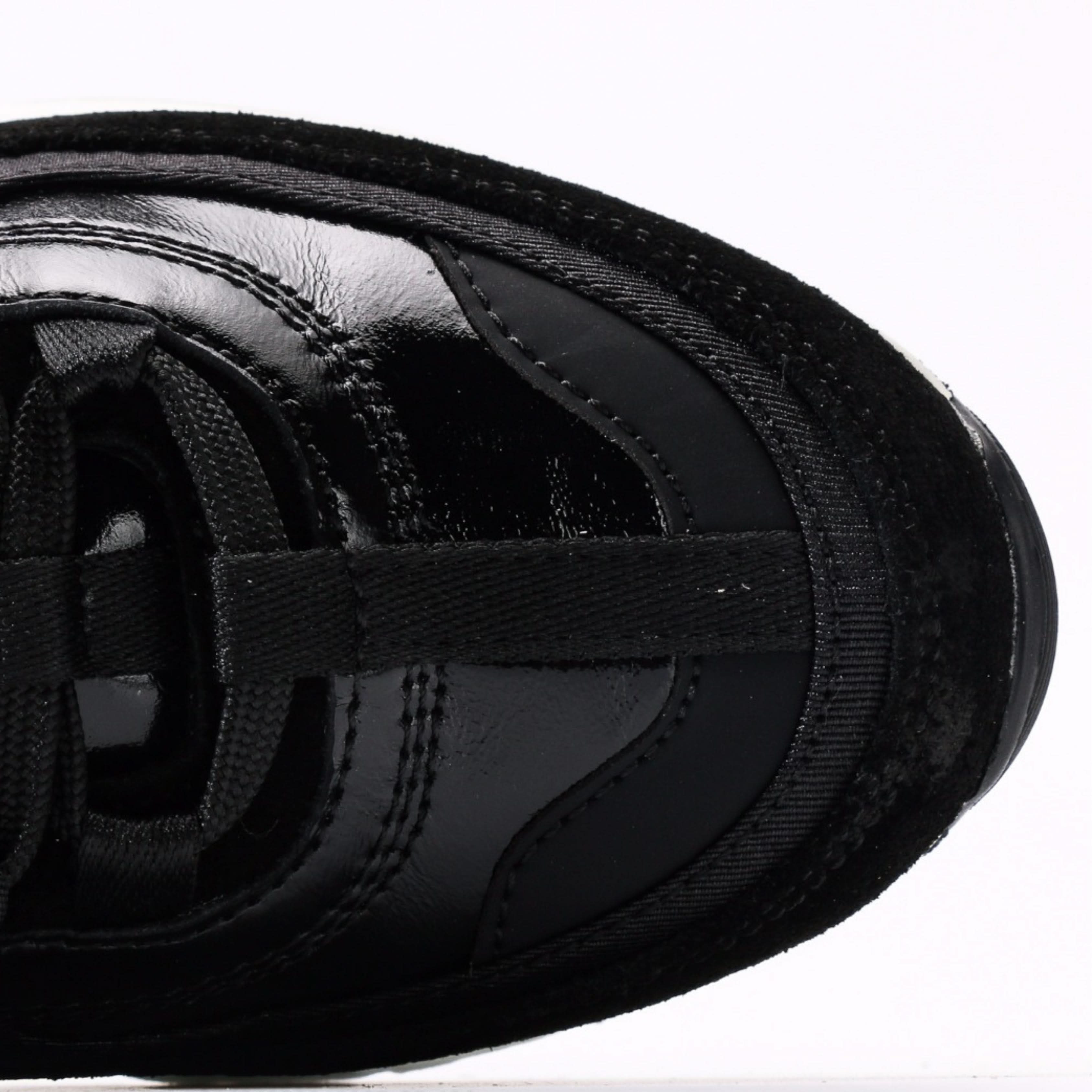 Chanel Laminated Calfskin Suede Low 2025