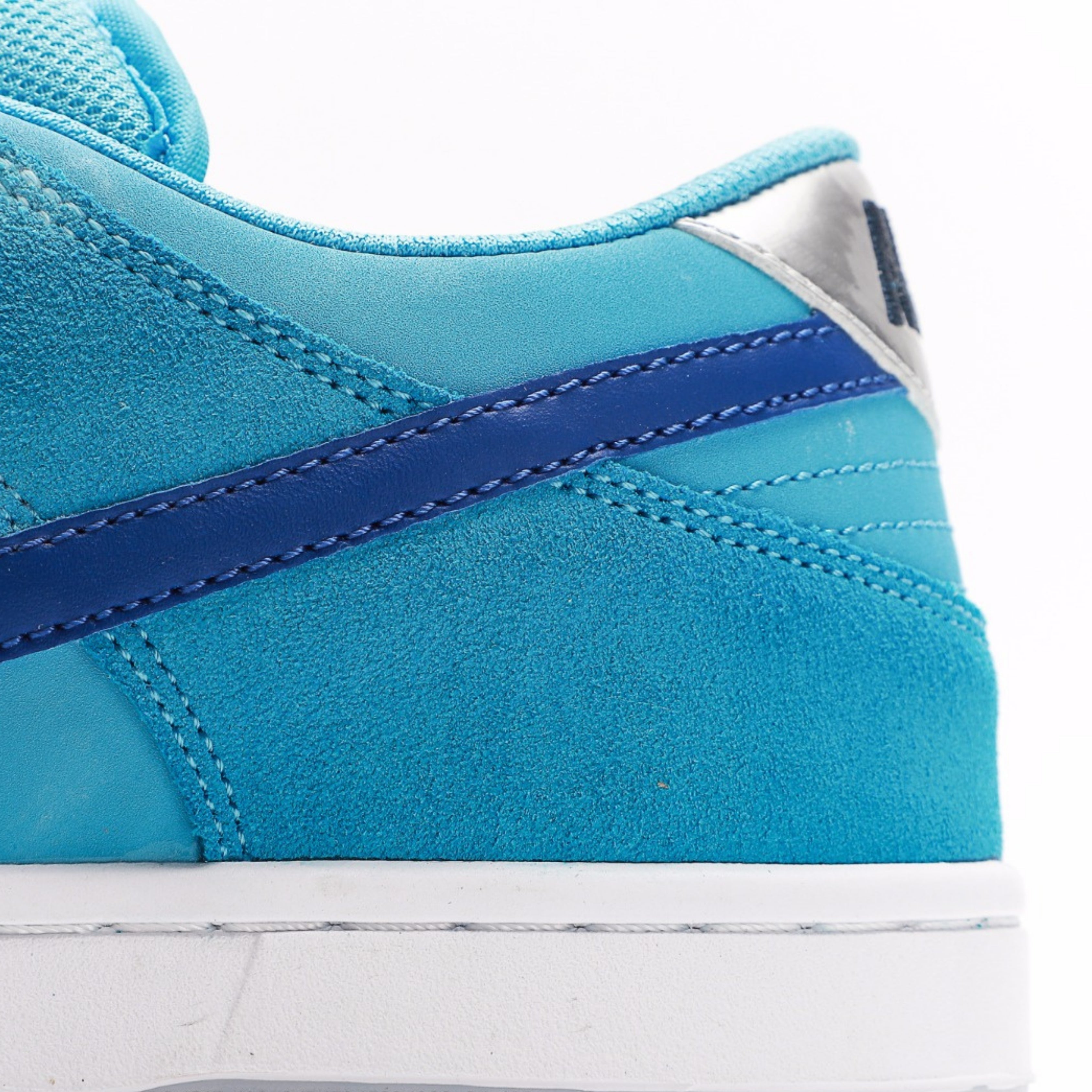 Nike SB Dunk Low Pro Blue Fury