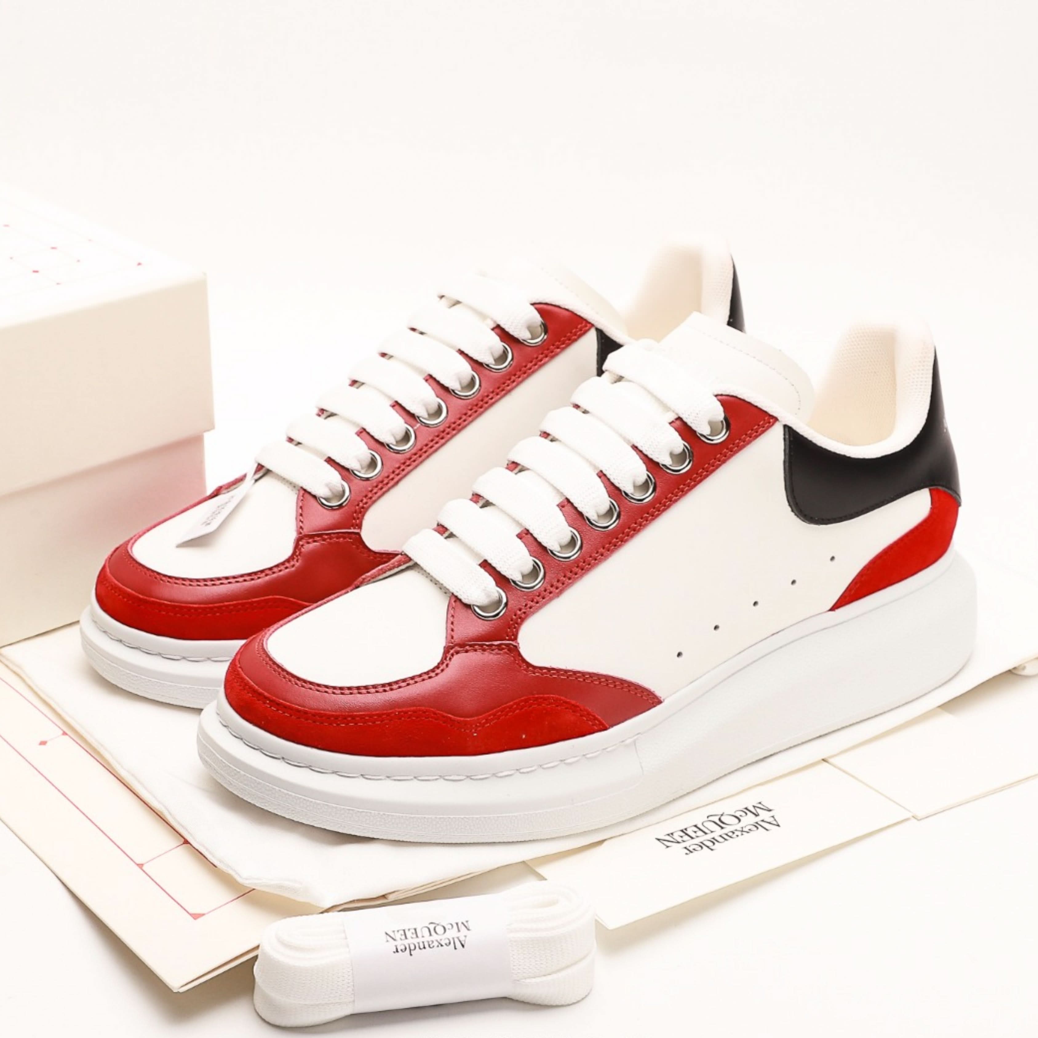 Alexander McQueen Oversized Sneaker