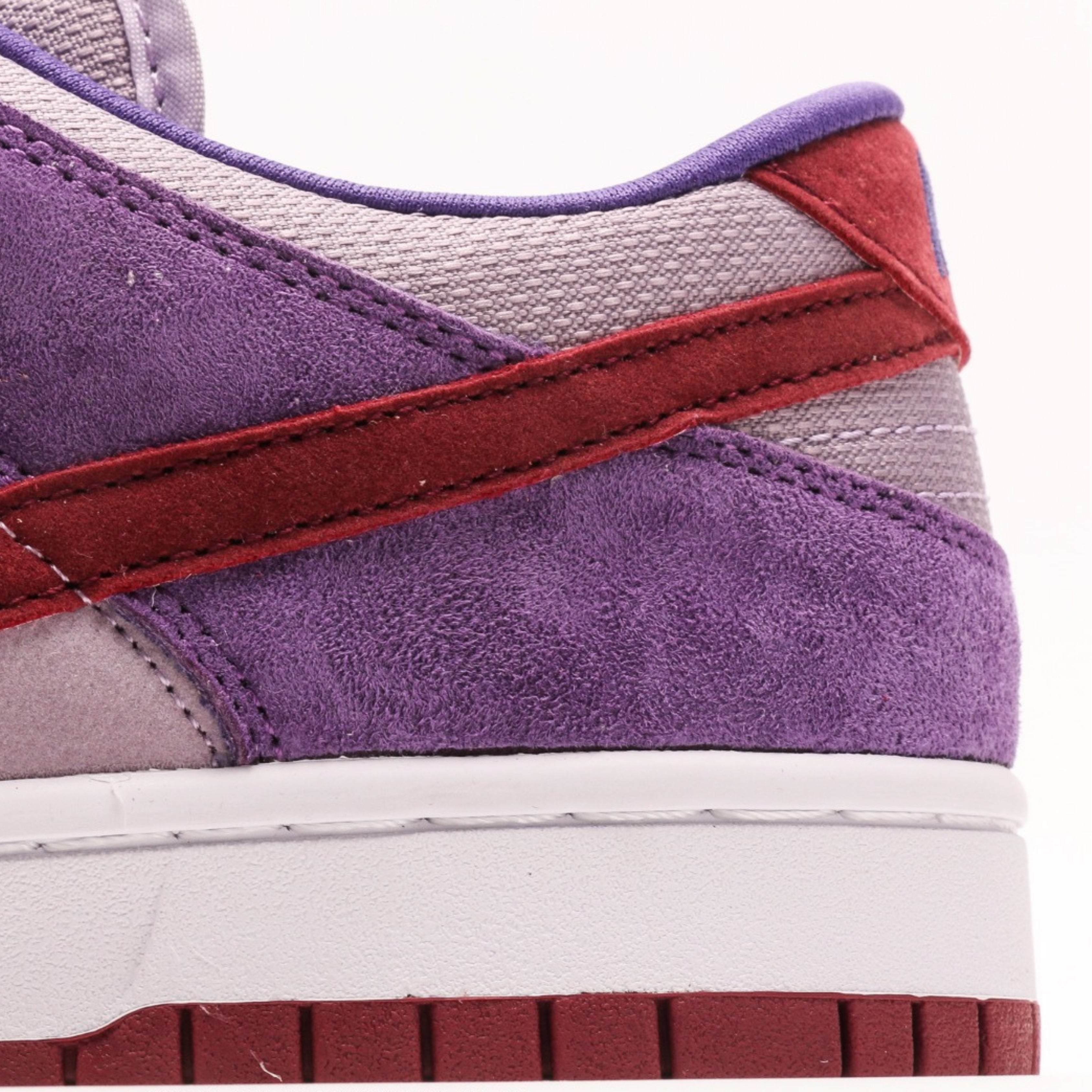 Nike Dunk Low Plum