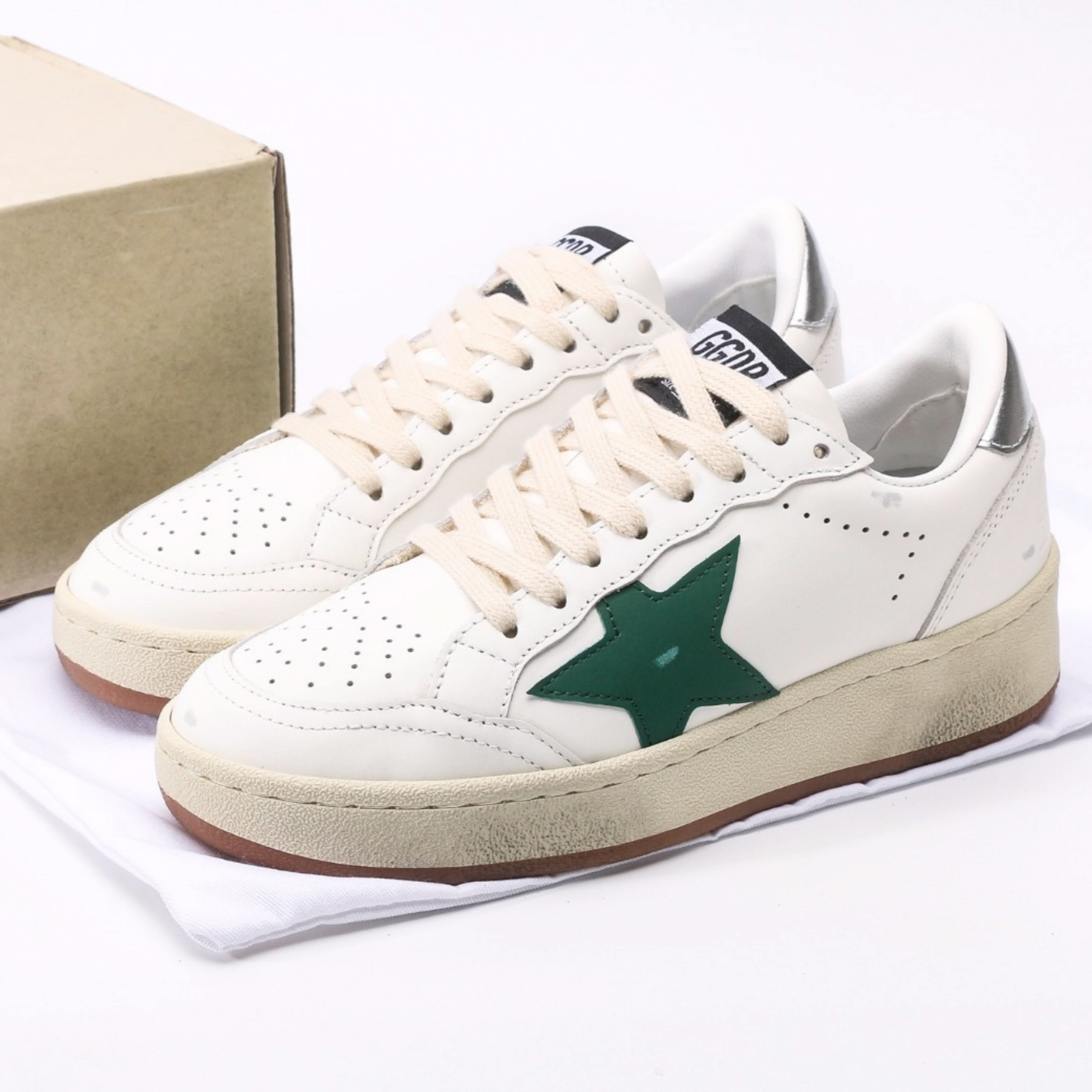 Golden Goose Super Star