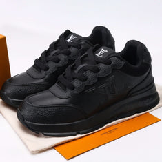 Louis Vuitton LV Classic