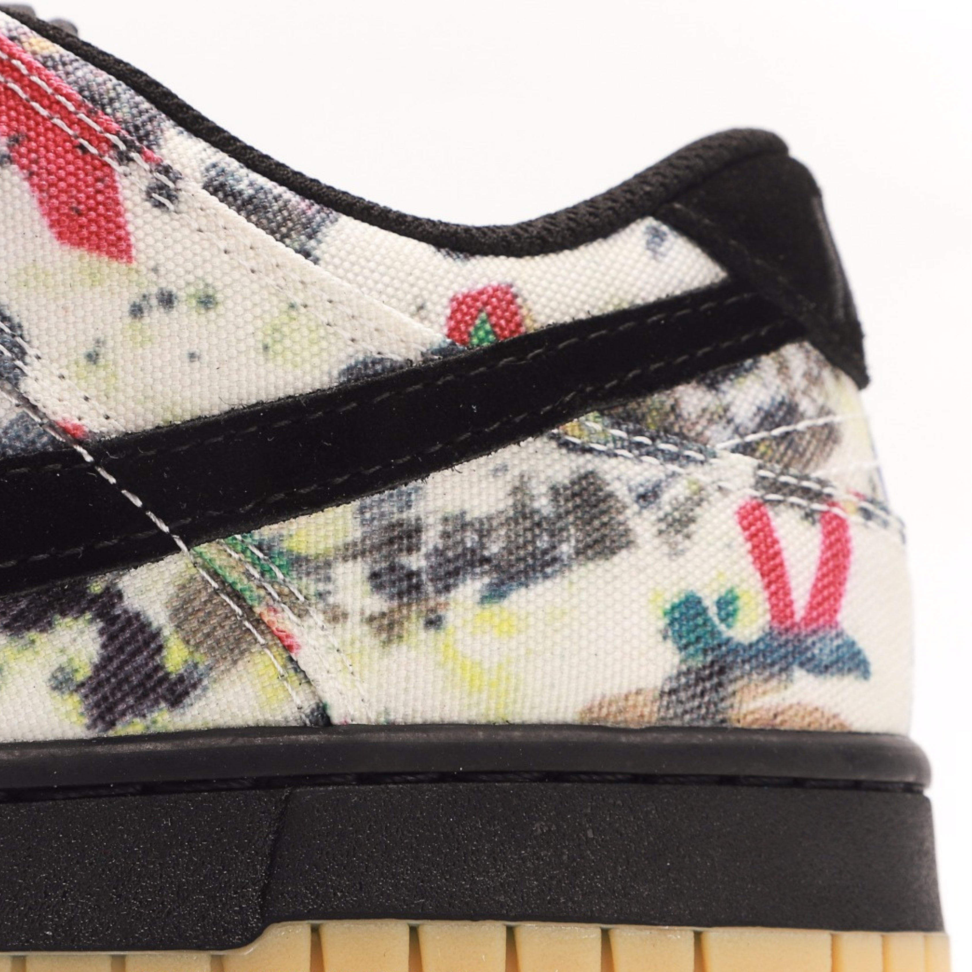 Nike SB Dunk Low Supreme Rammellzee