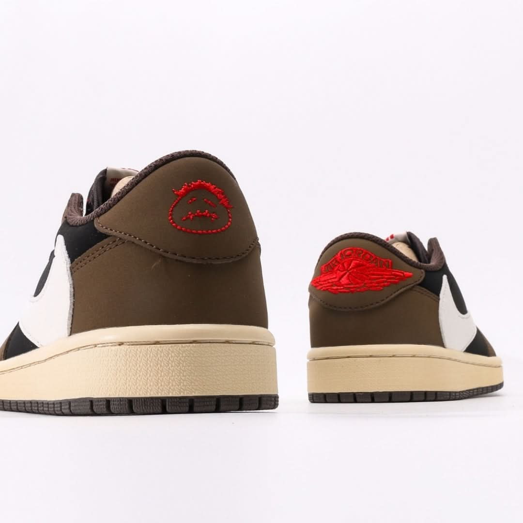 Nike Air Jordan 1 Retro Low OG SP Travis Scott